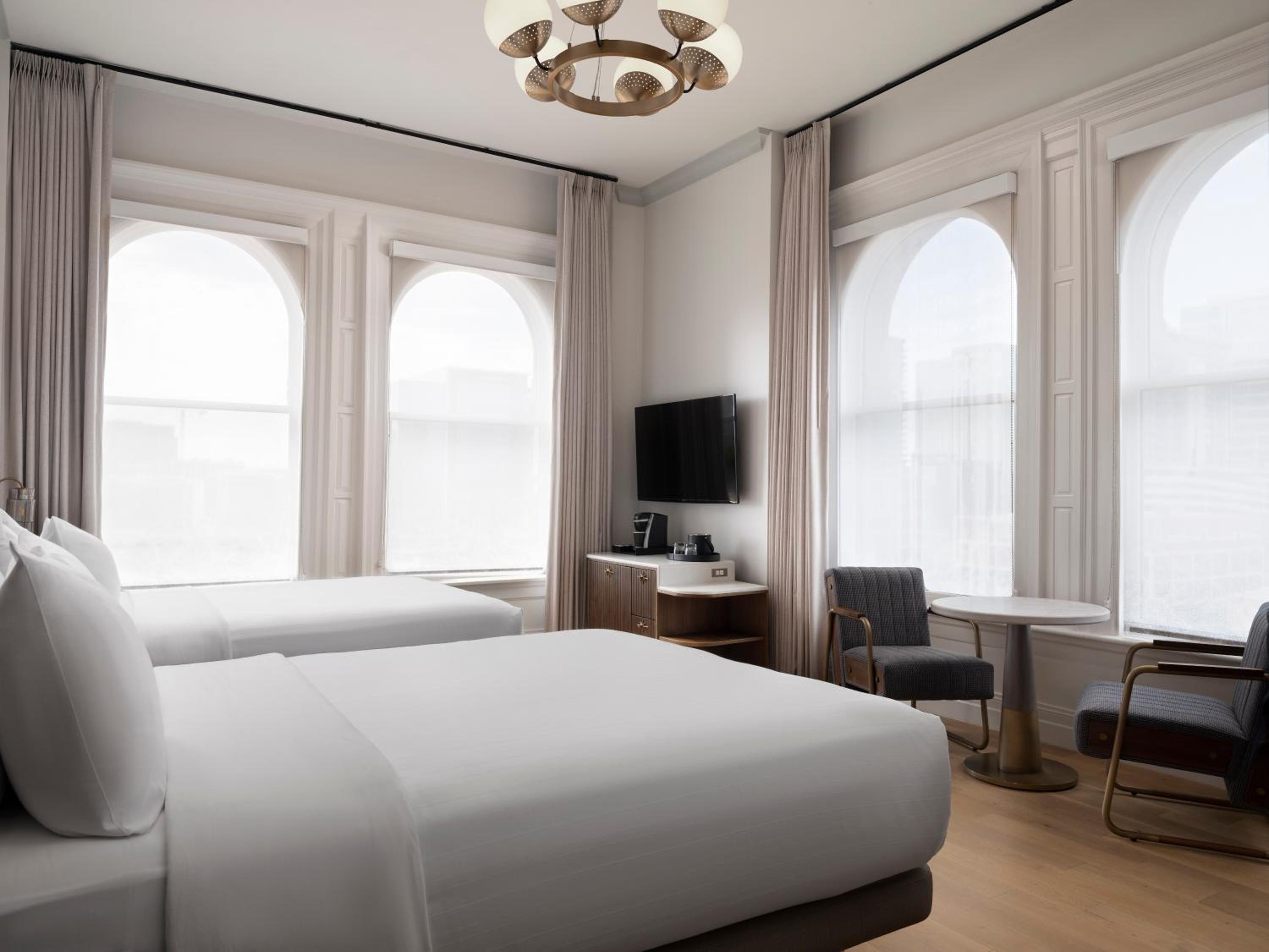 Deluxe Two Double Beds - Photo 1