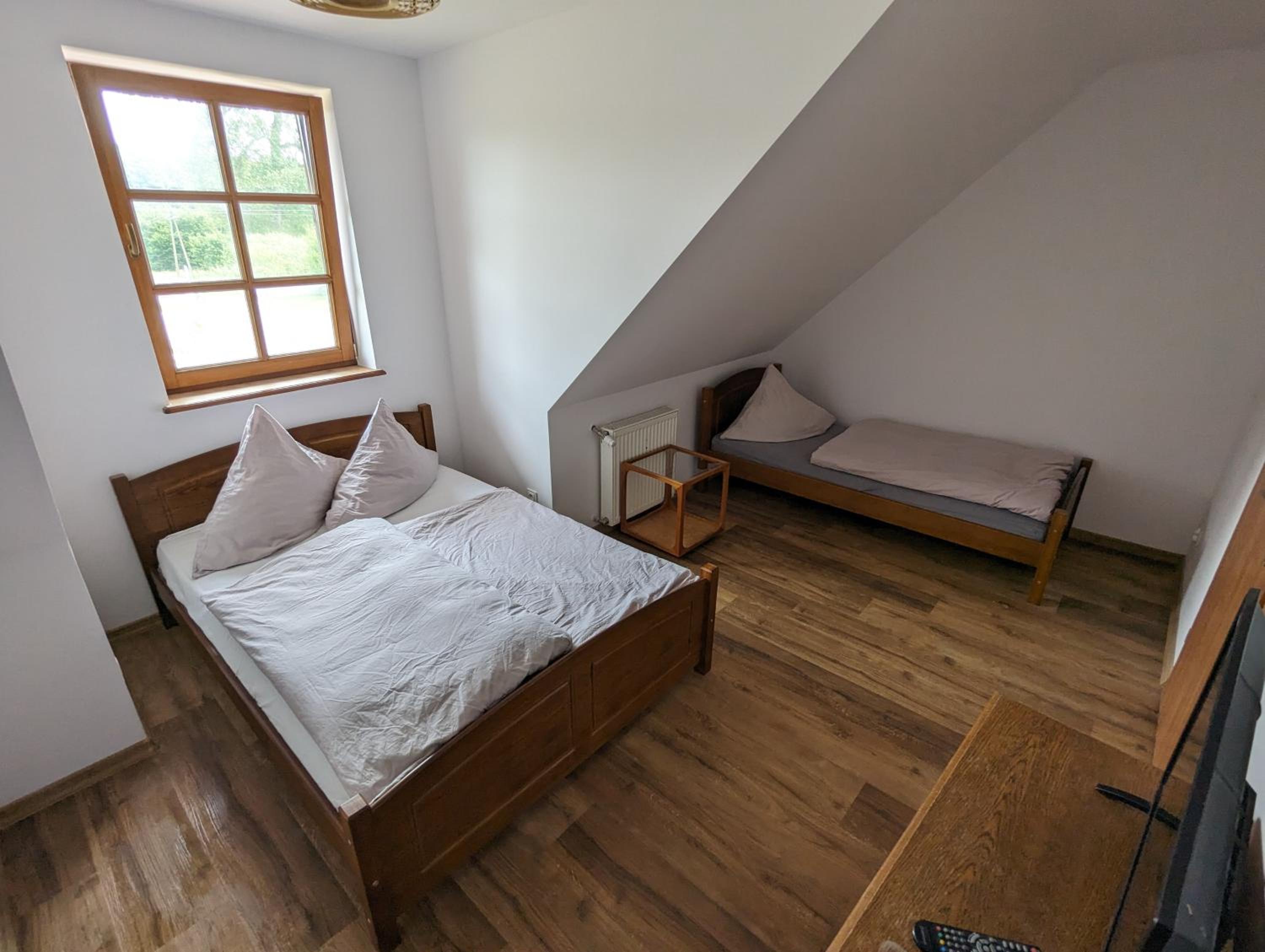Triple Room with Private Bathroom photo 3
