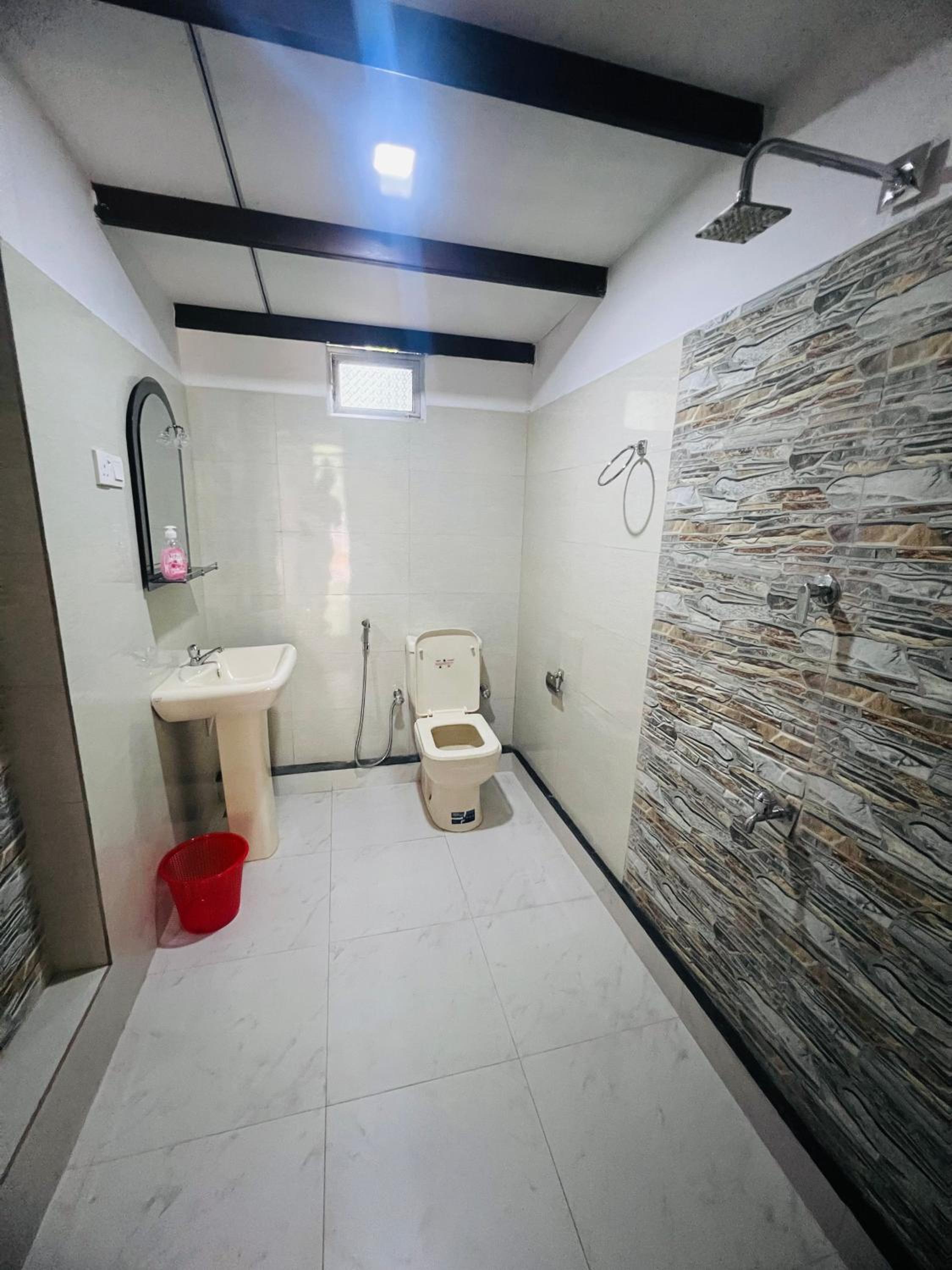 Villa photo 2