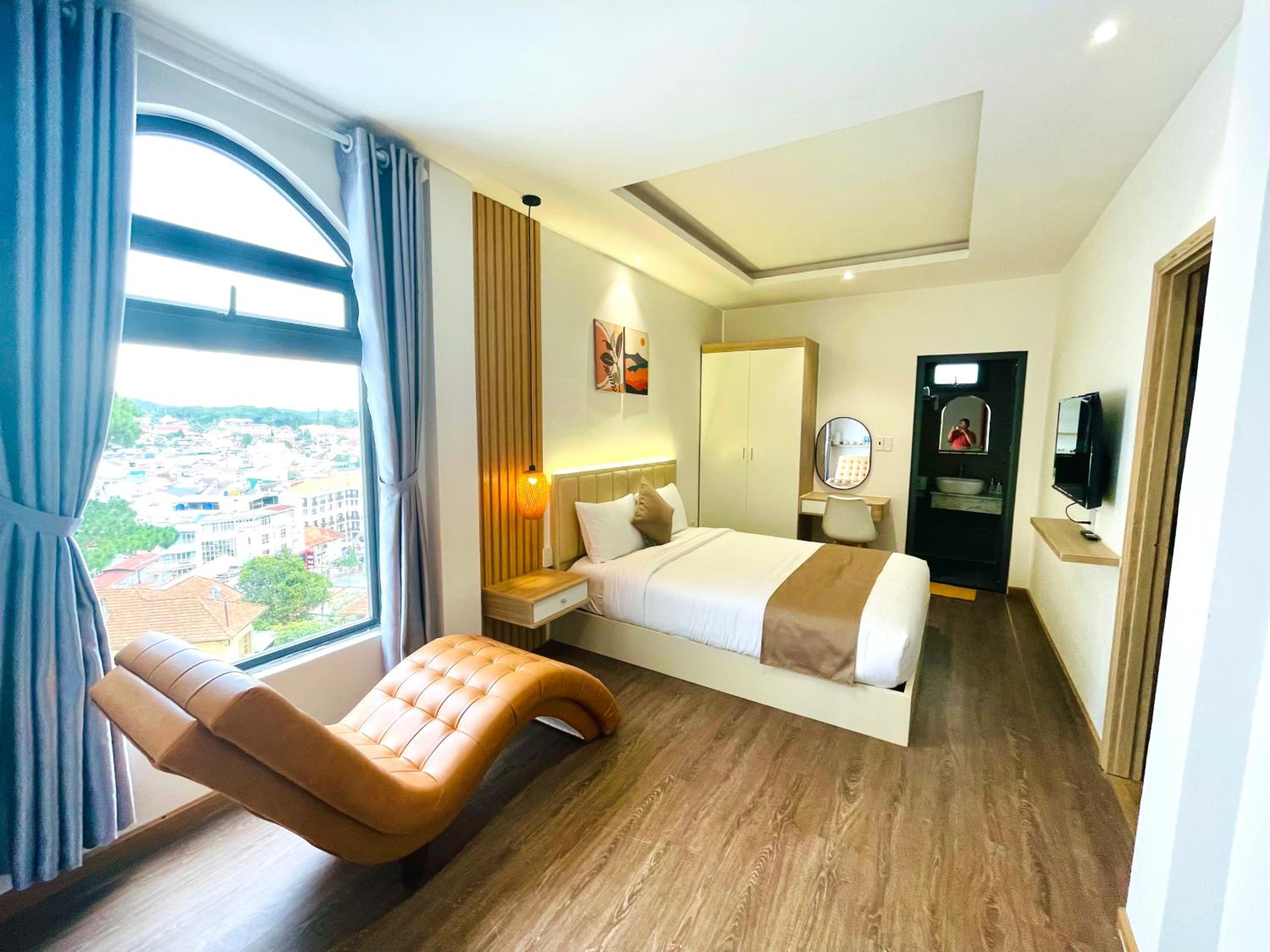 King Room with Mountain View photo 1