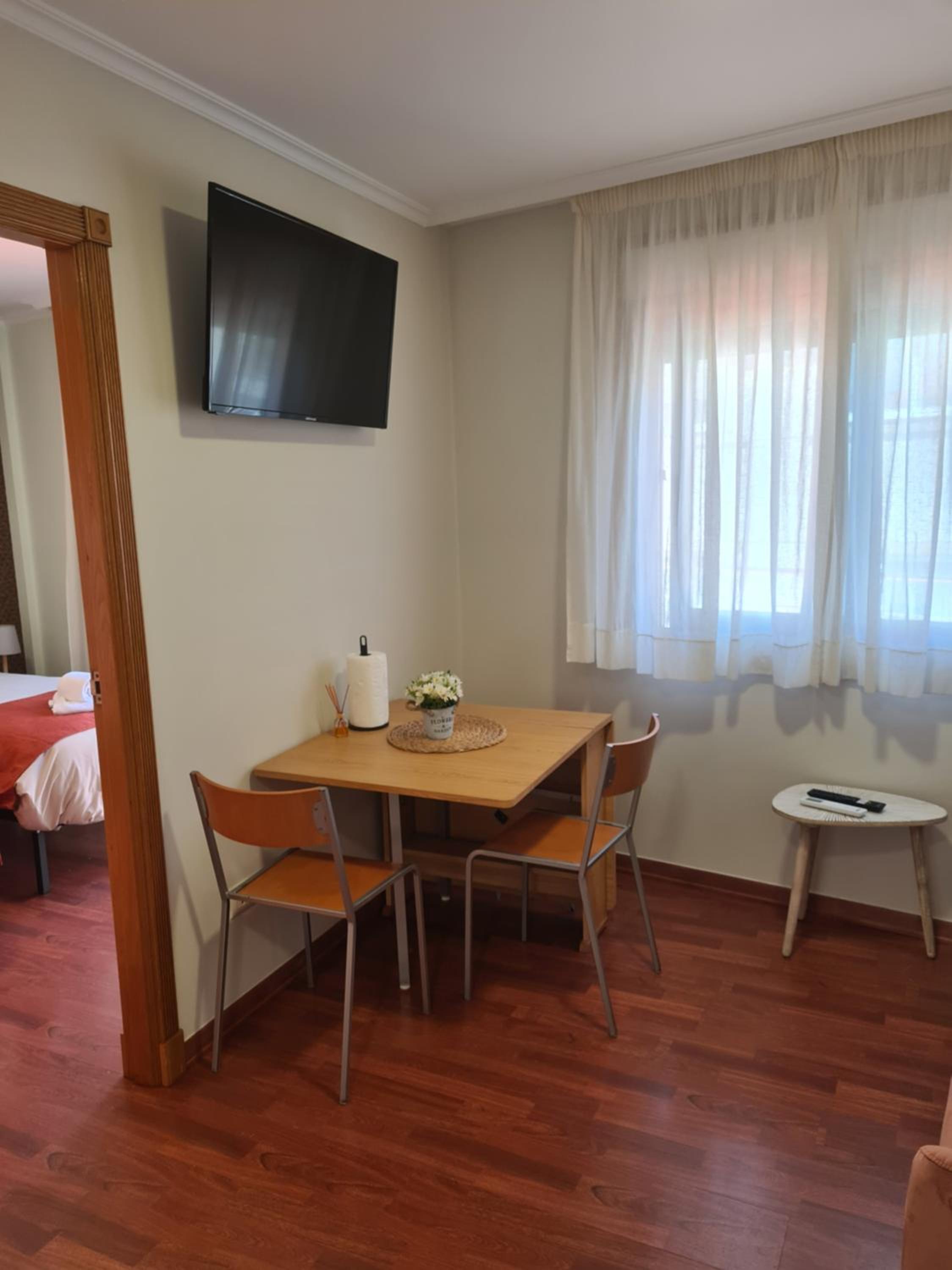 Apartment with Terrace - Photo 3