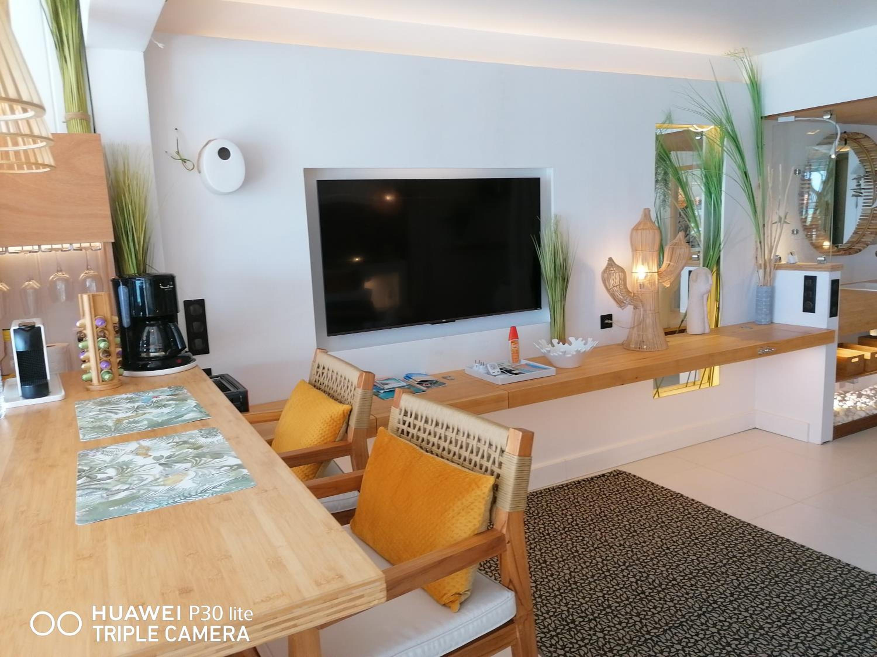 Apartment with Sea View photo 3