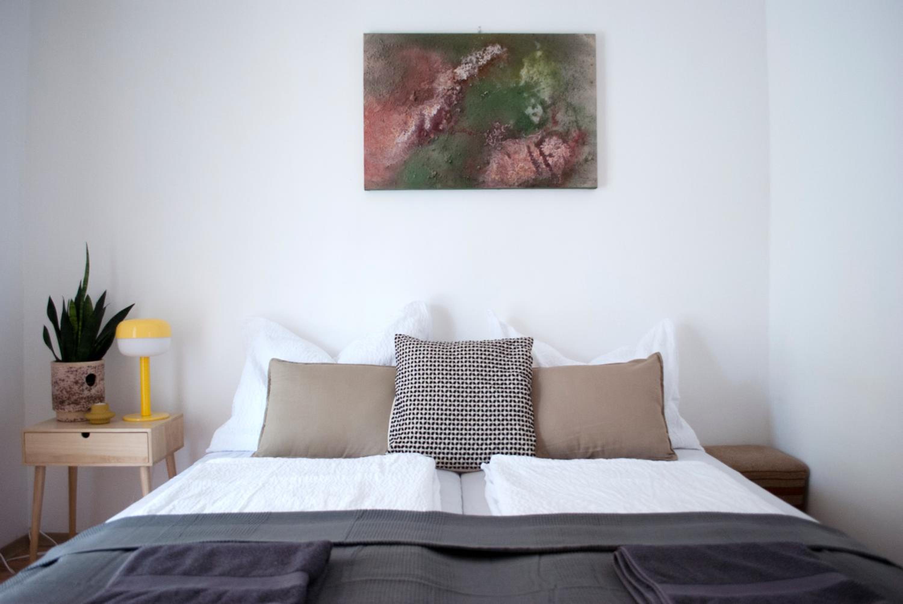 Deluxe Two-Bedroom Apartment with Garden View photo 1