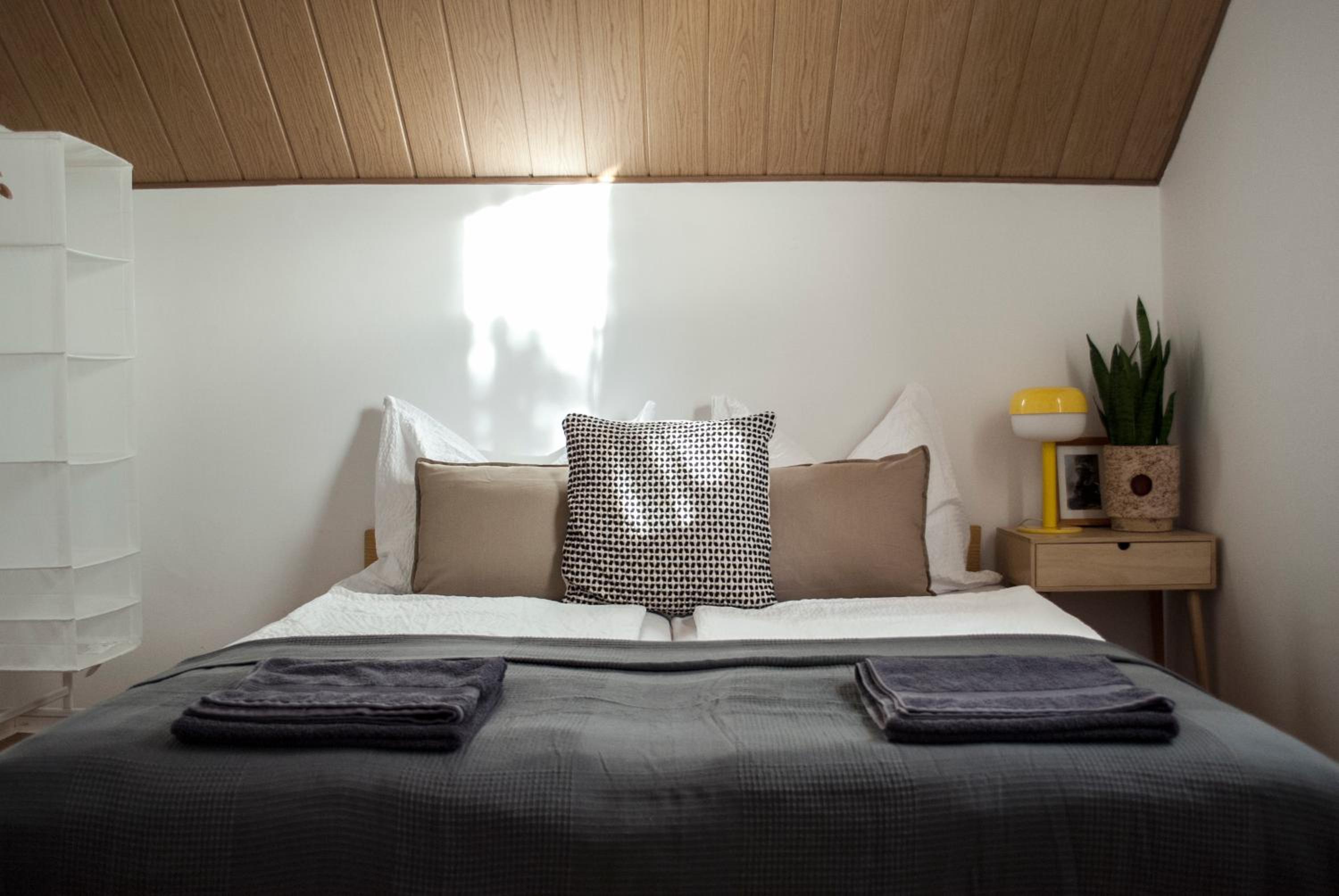 Two-Bedroom Apartment with Balcony photo 1