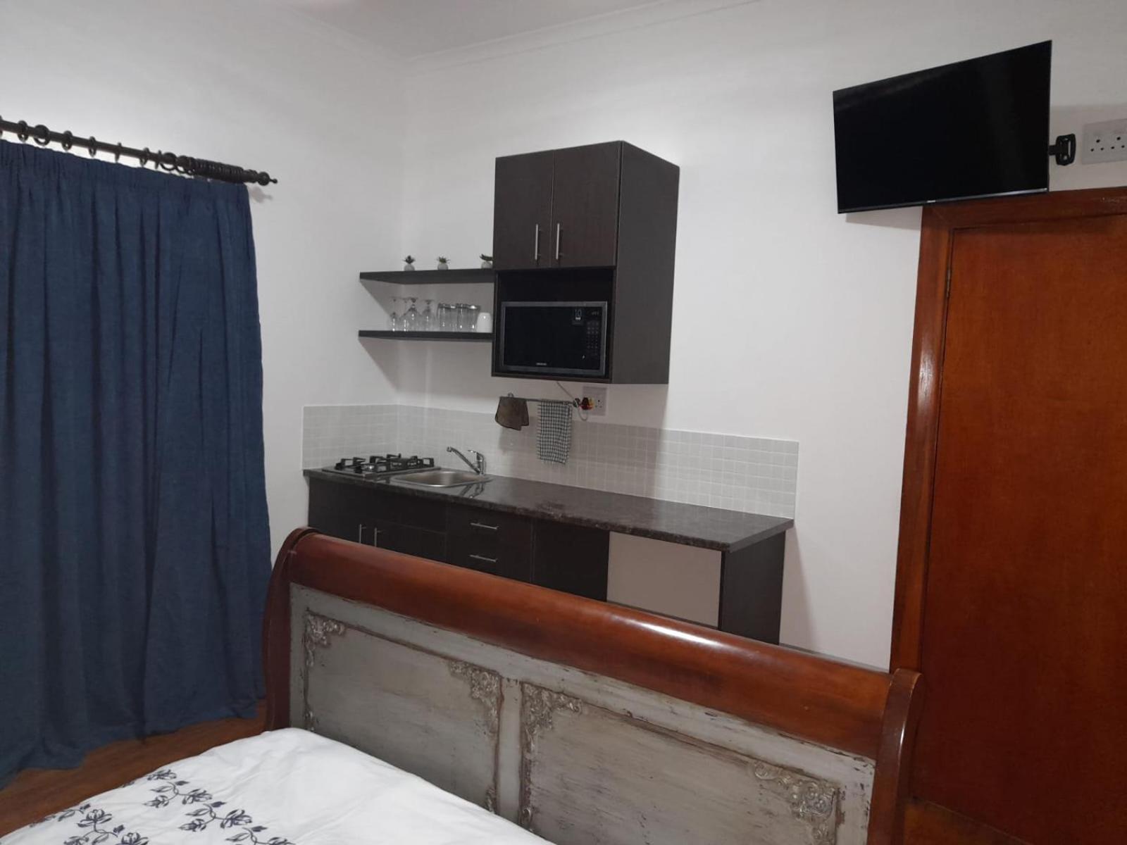 Apartment with Shower