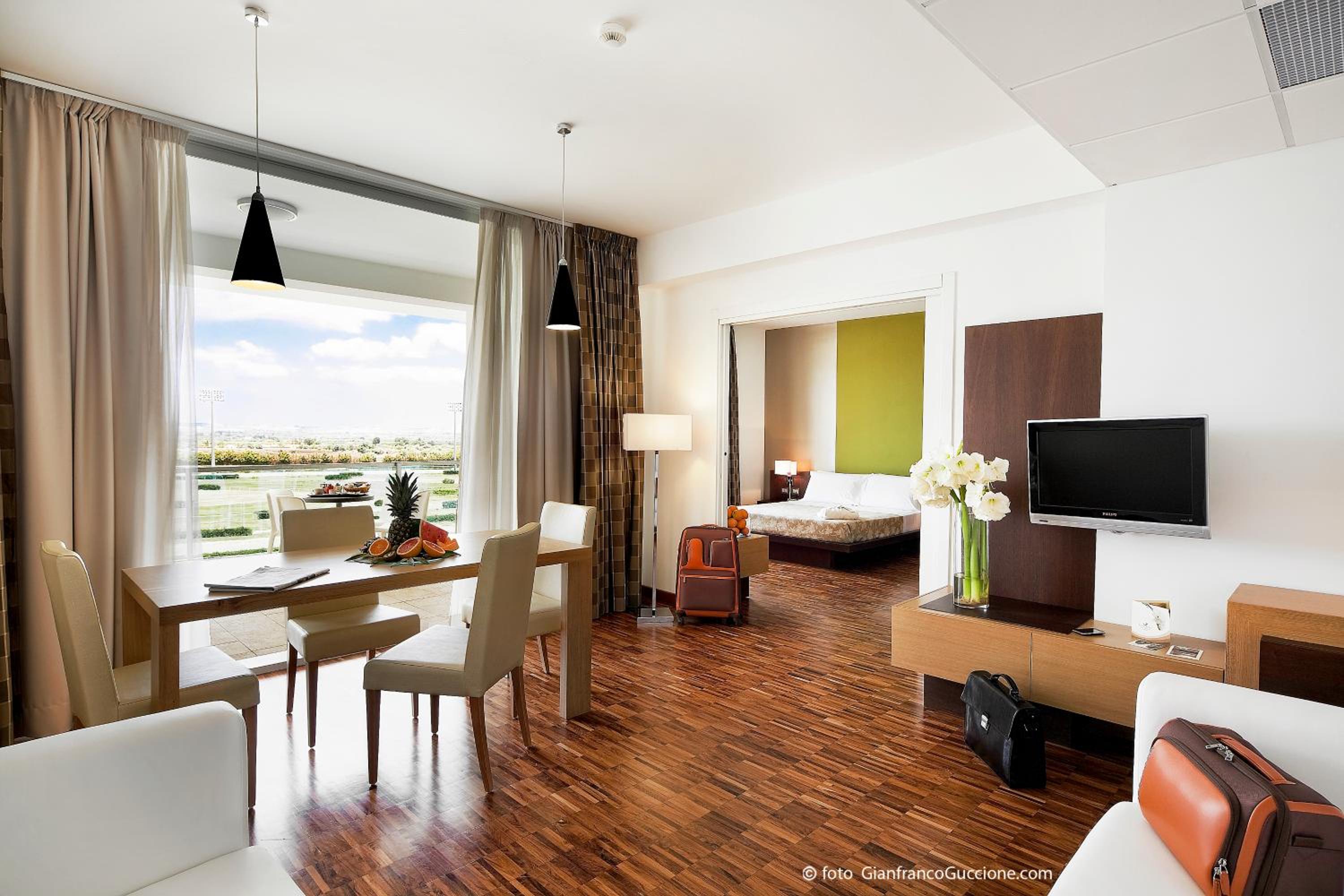 Superior Suite - Photo 1