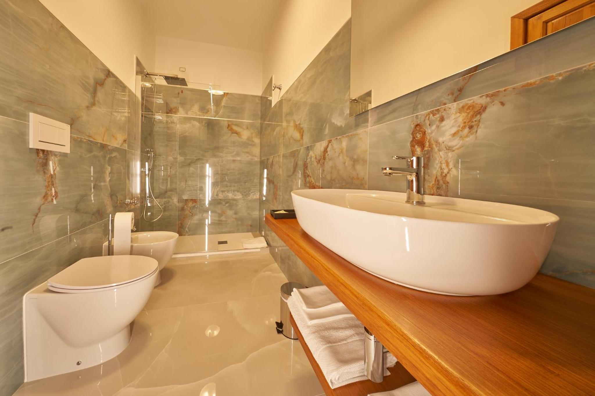 Superior Triple Room - Photo 15