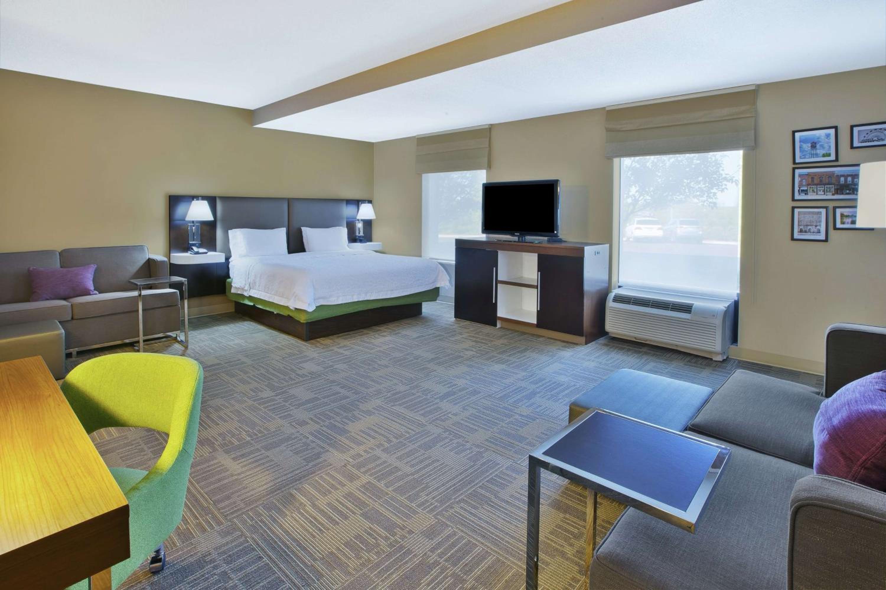 King Studio Suite - Non Smoking - Photo 1