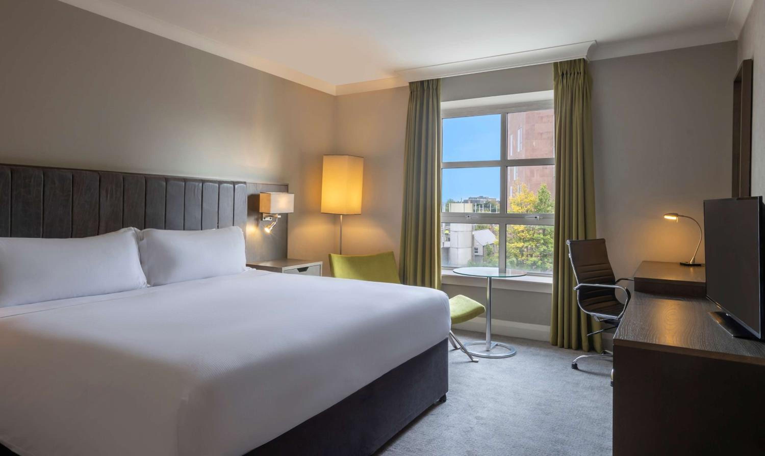 Superior Queen Room