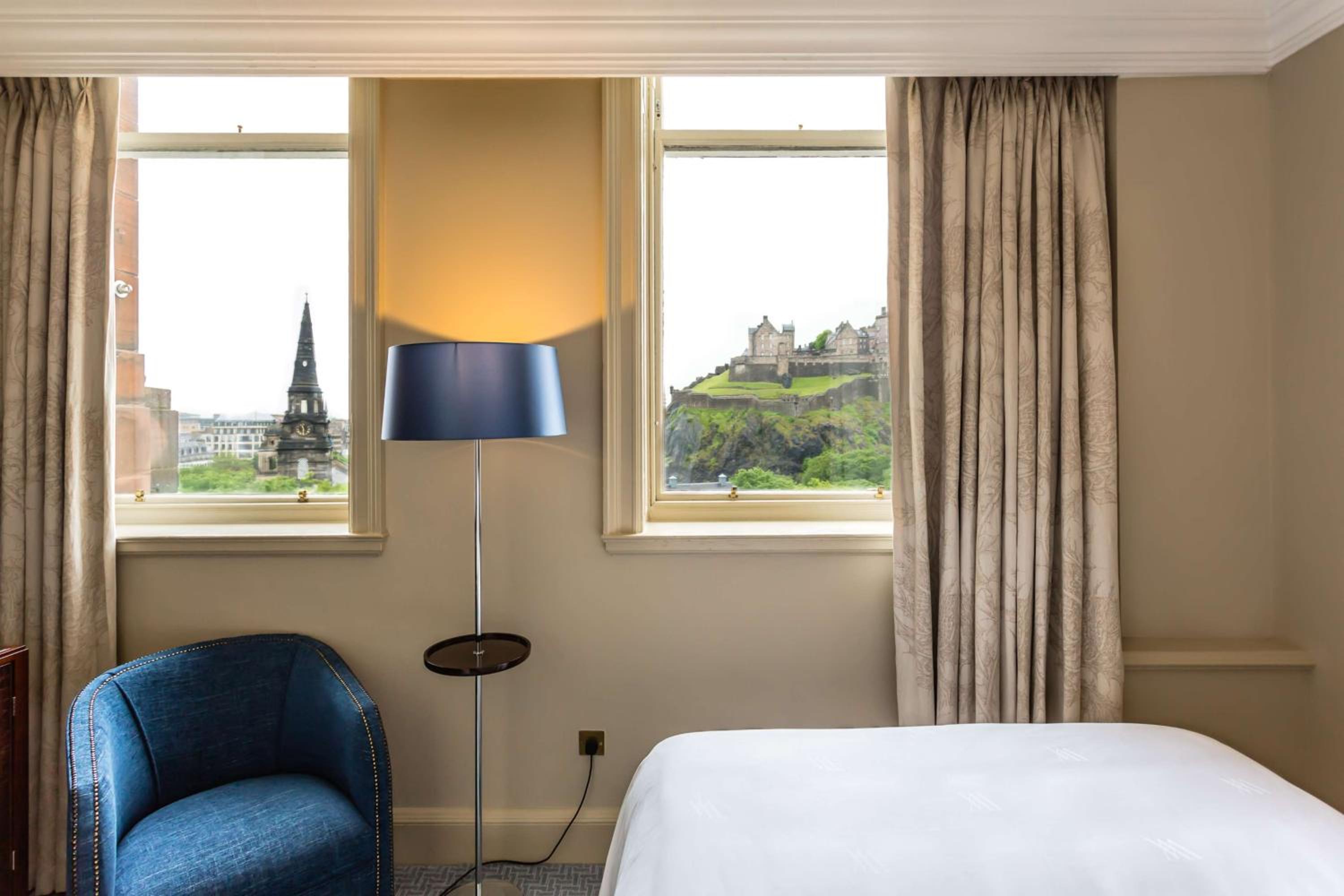 Deluxe Single Room