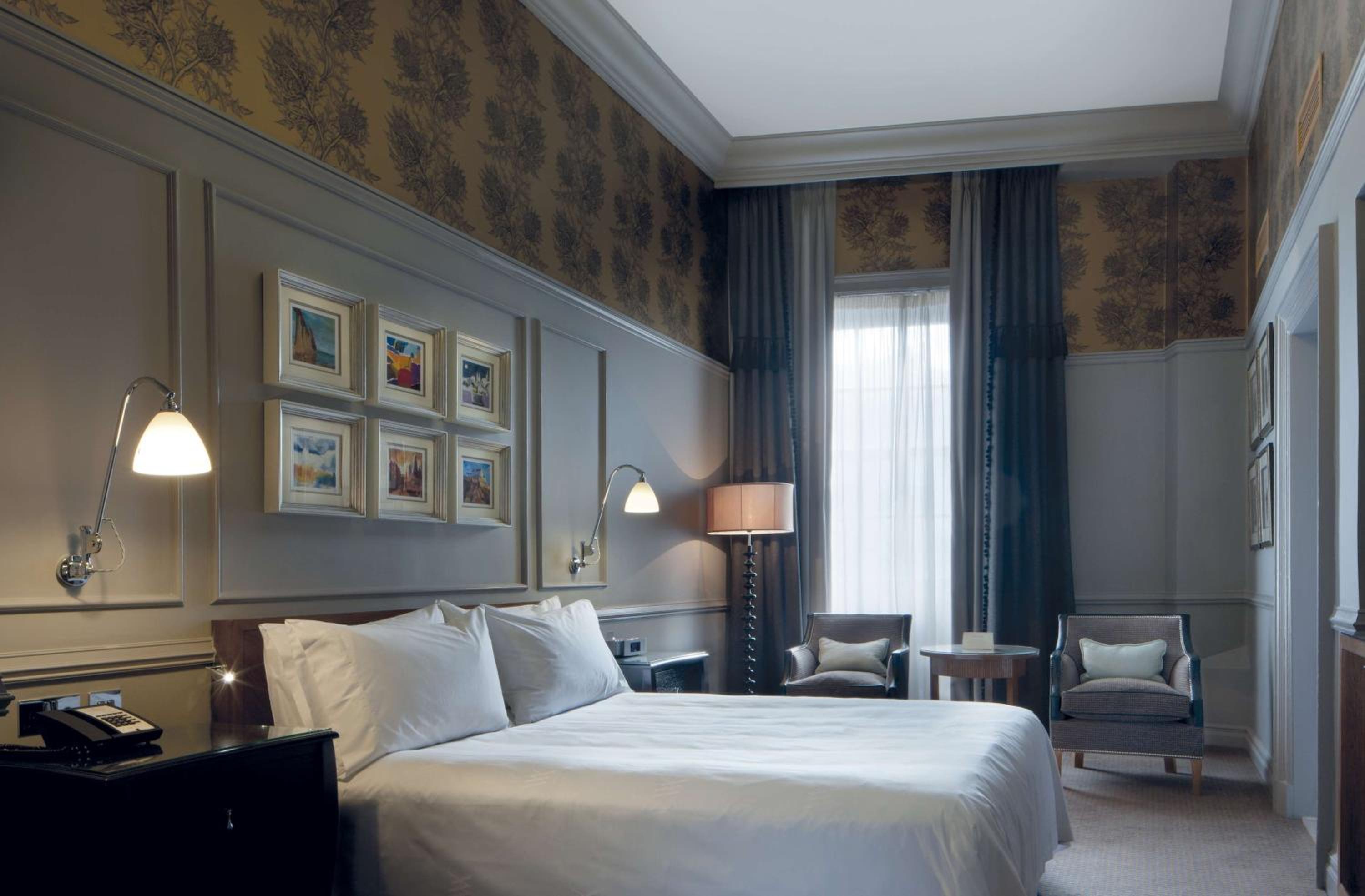 Premier King Room - Photo 5