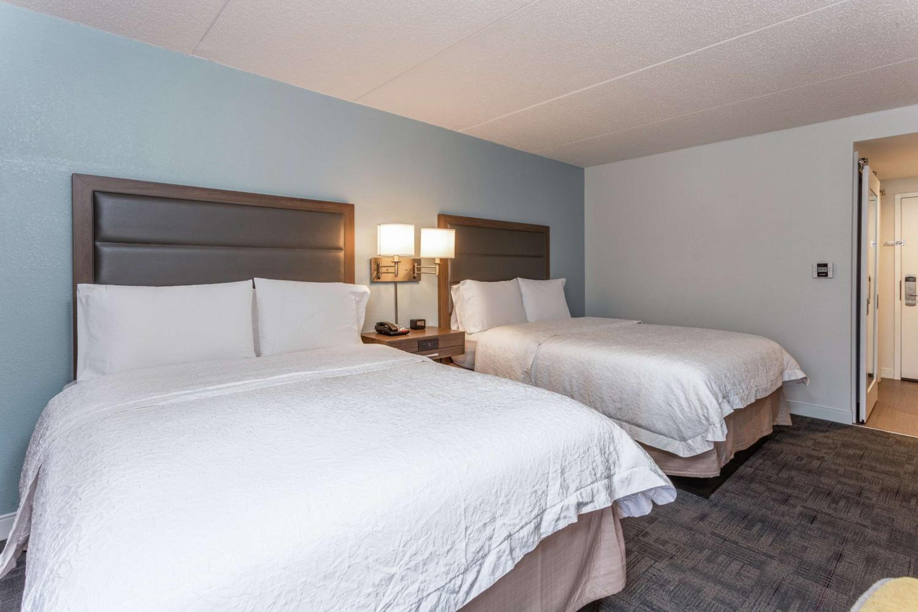 Double Room with Two Double Beds - Non-Smoking - Photo 1