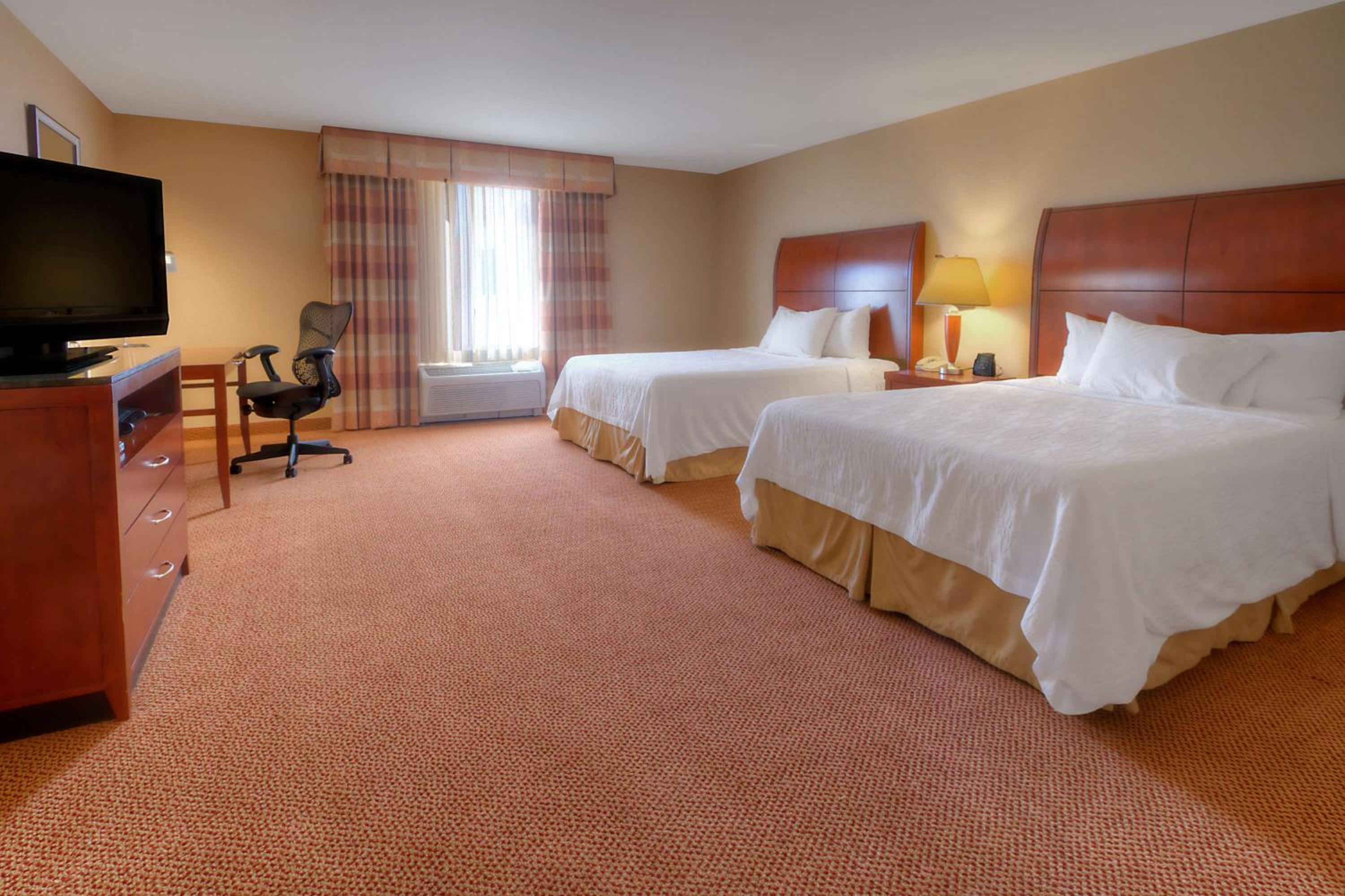 Queen Room with Two Queen Beds and Shower - Photo 1