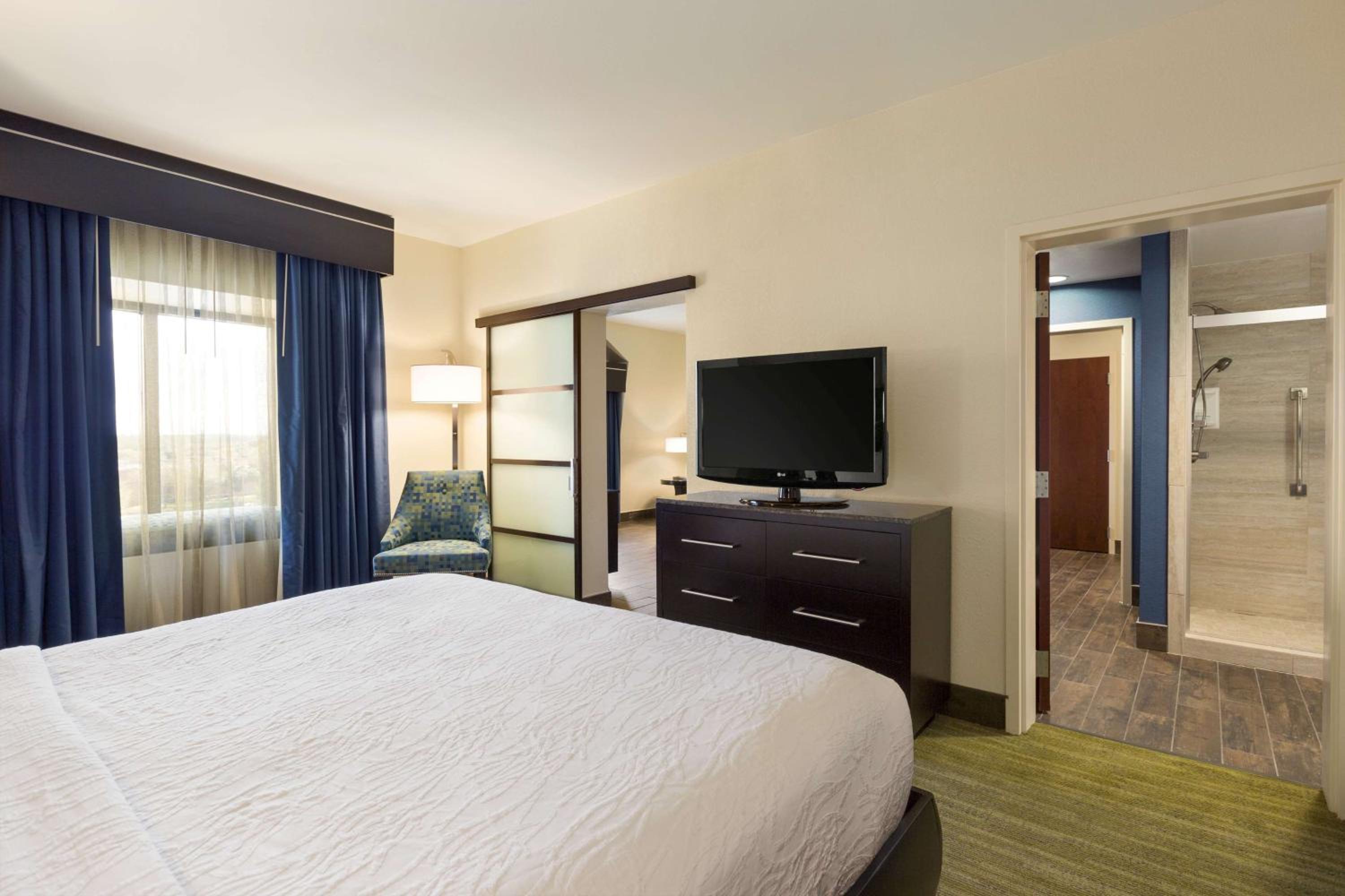 King Suite with Spa Bath