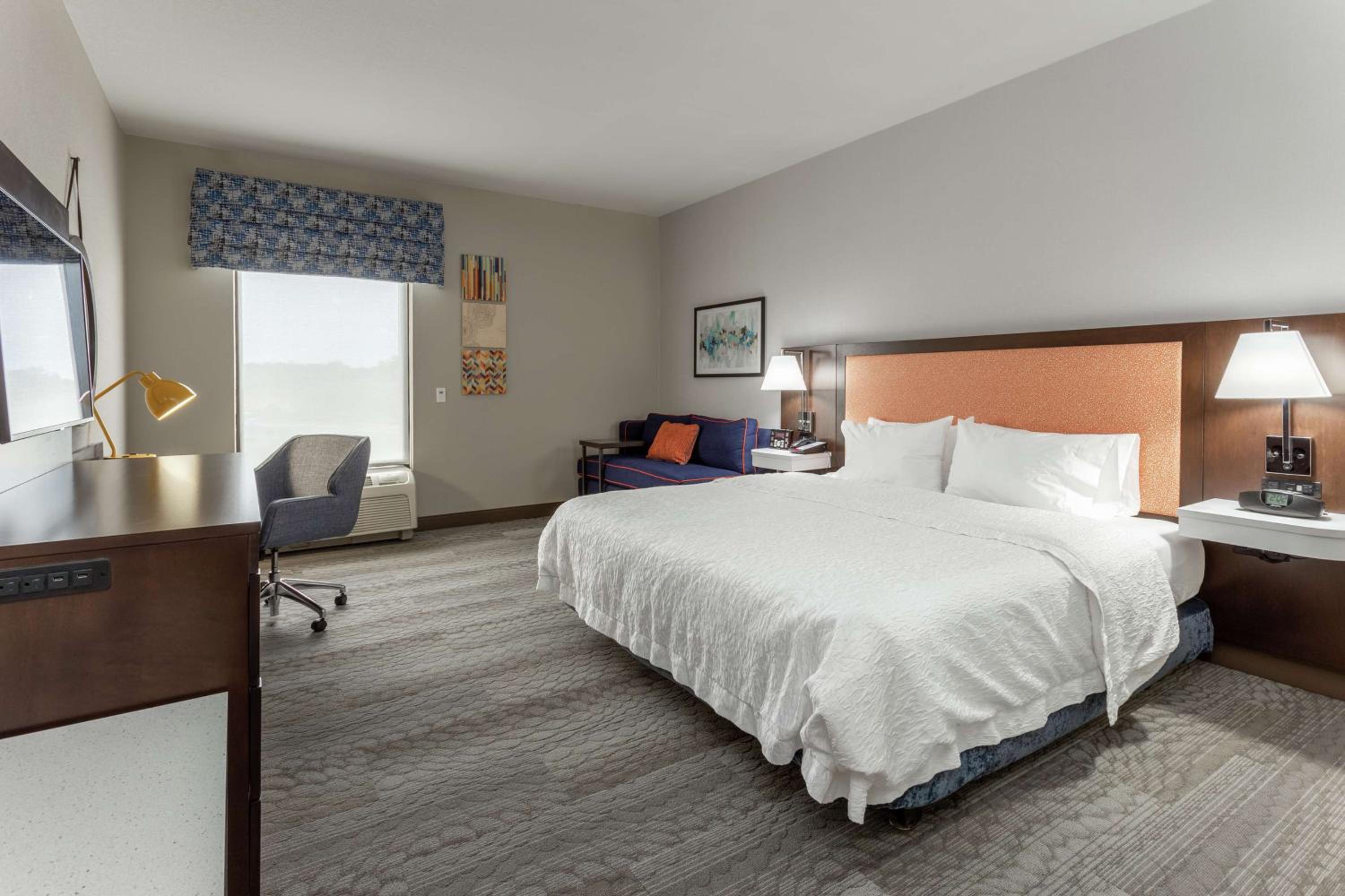 King Room - Mobility Access/Non-Smoking - Photo 4