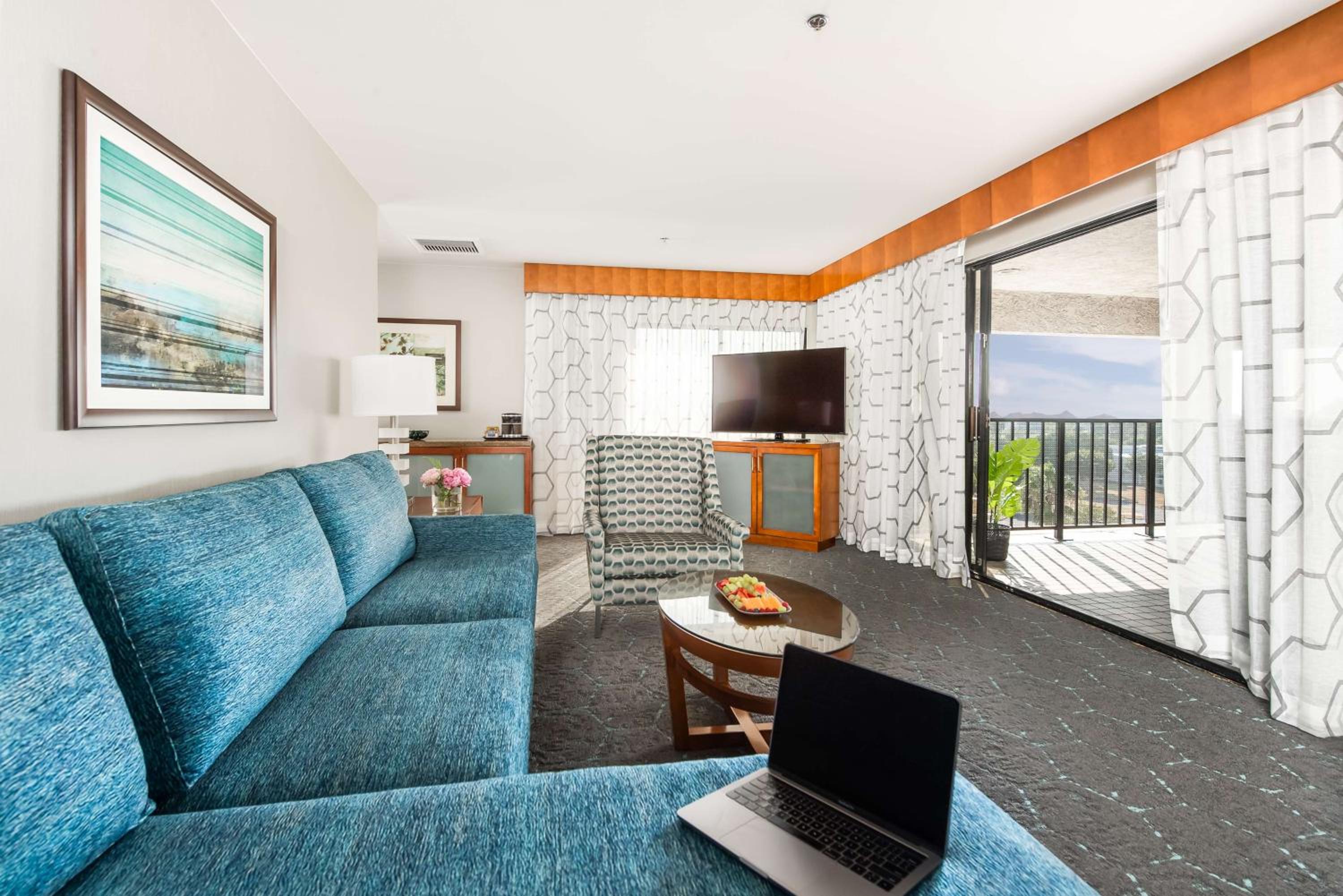 Governor King Suite - Photo 2
