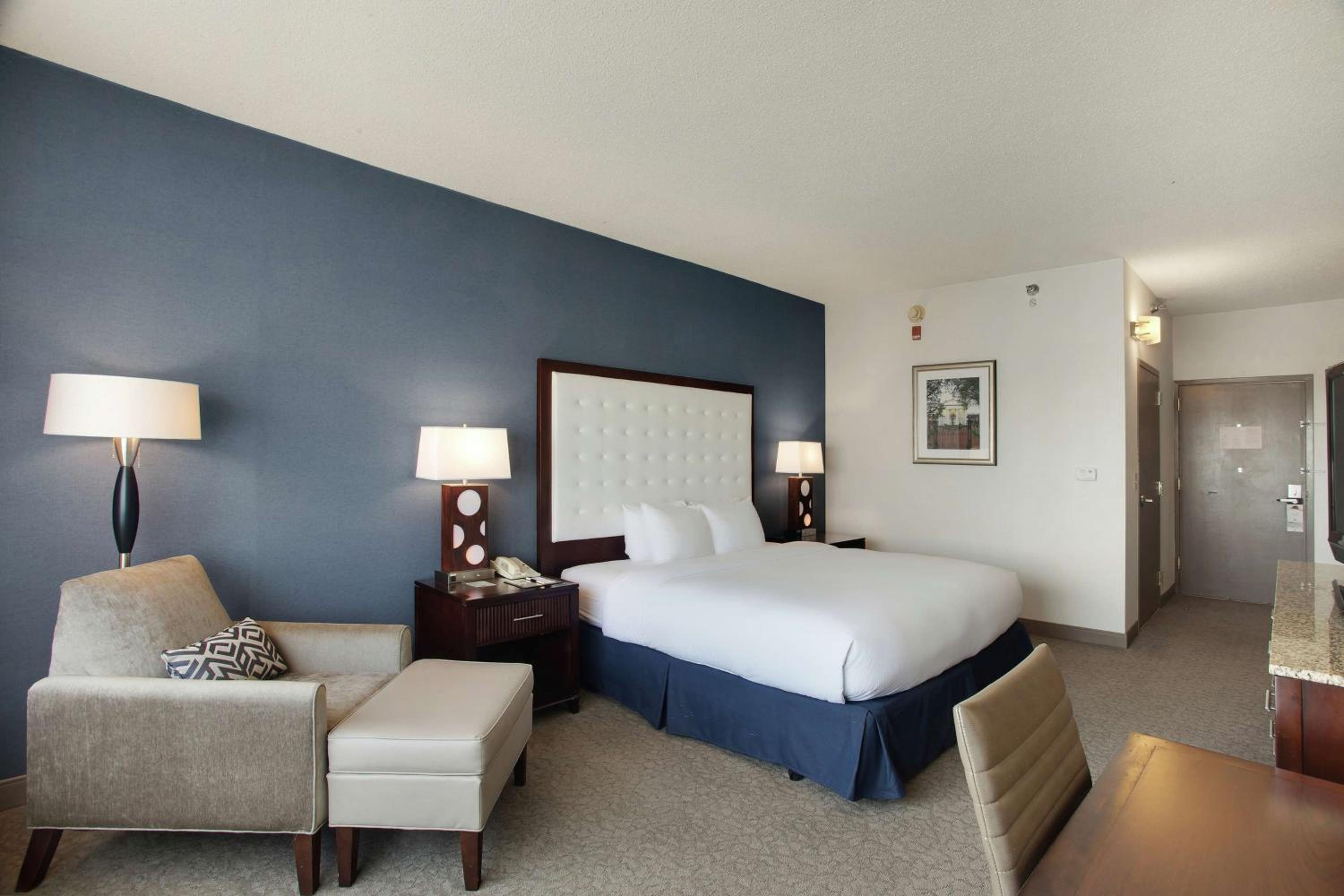 King Room - Disability Access/Non-Smoking - Photo 1