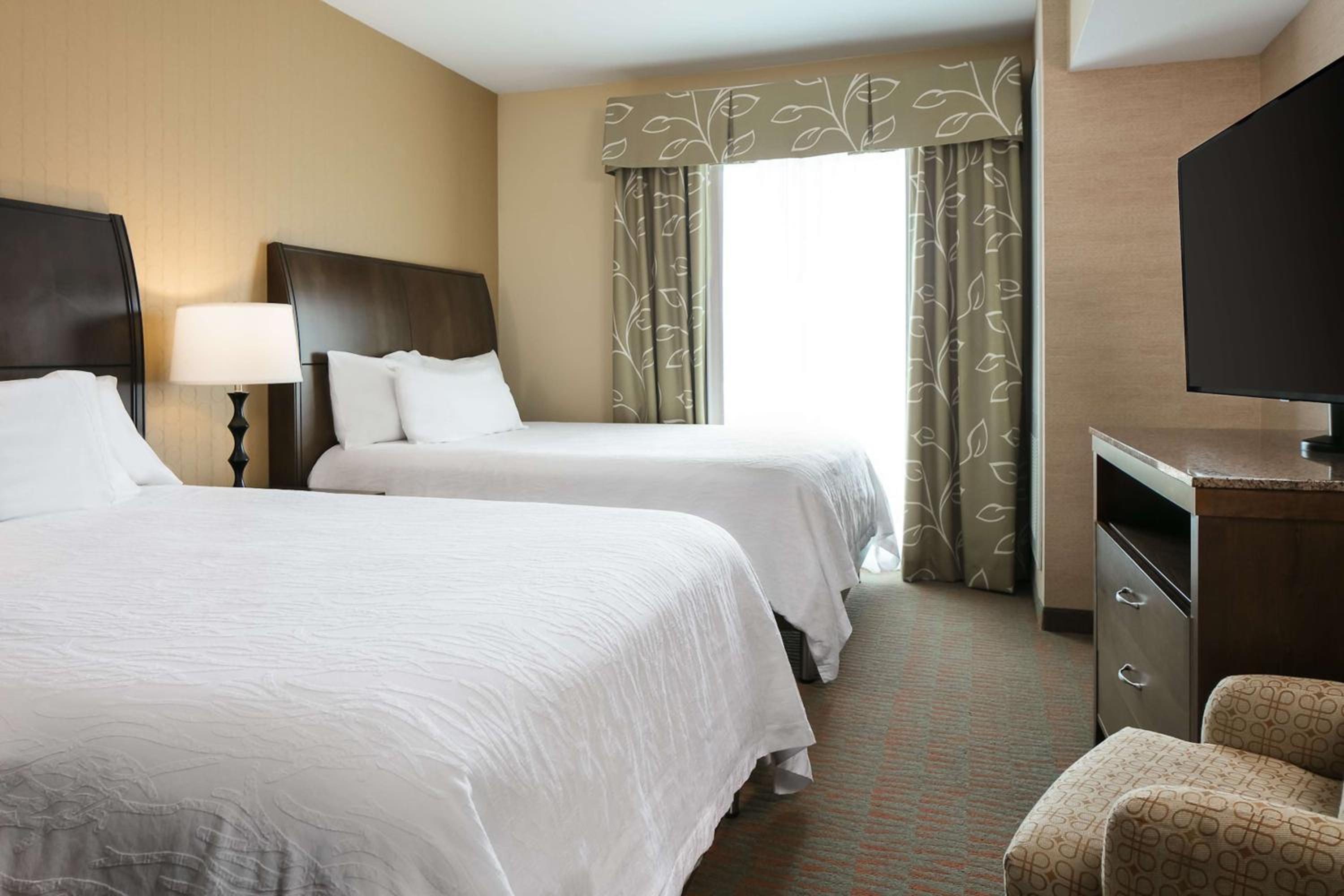Junior Suite with Two Queen Beds - Photo 1