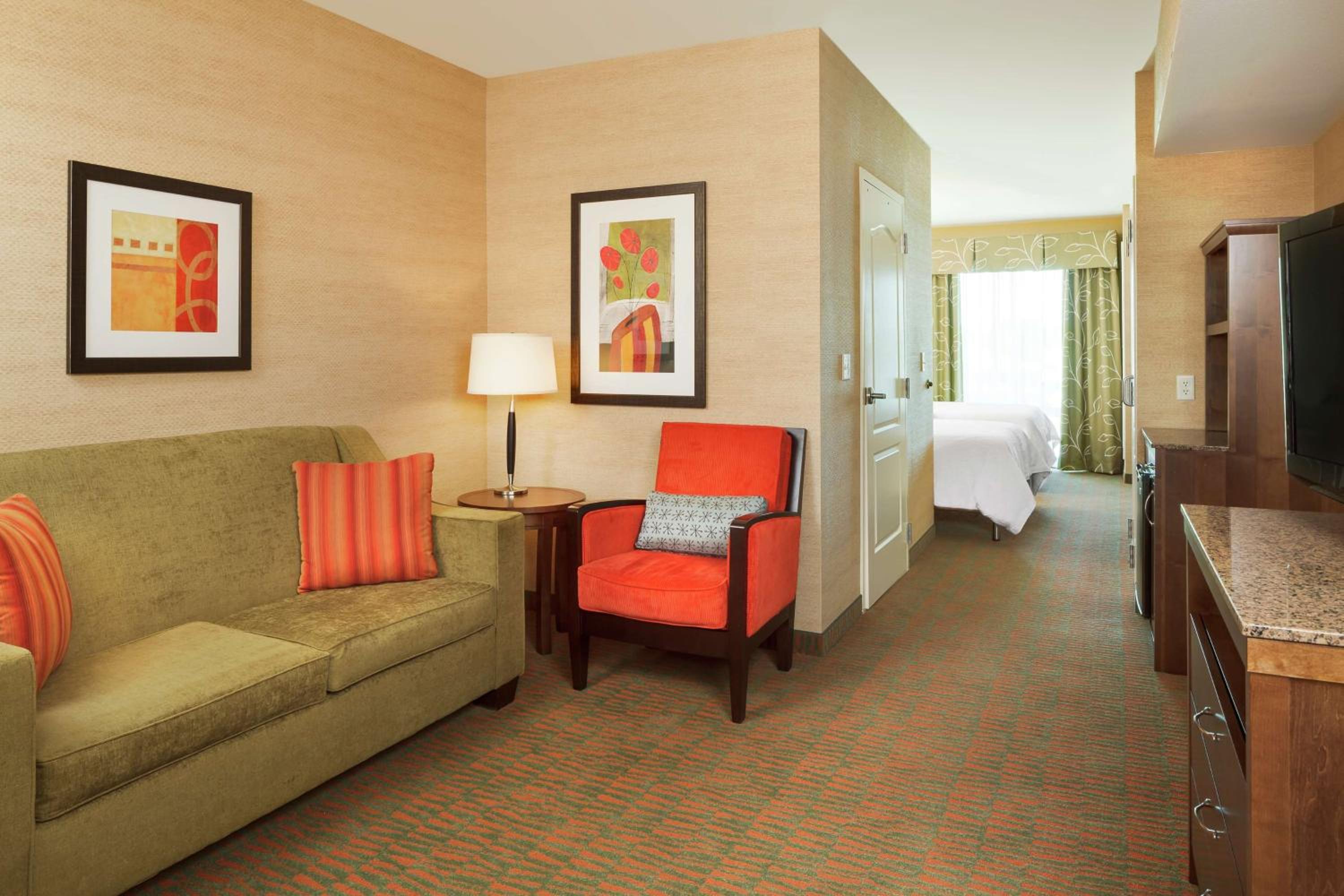 Junior Suite with Two Queen Beds - Photo 7