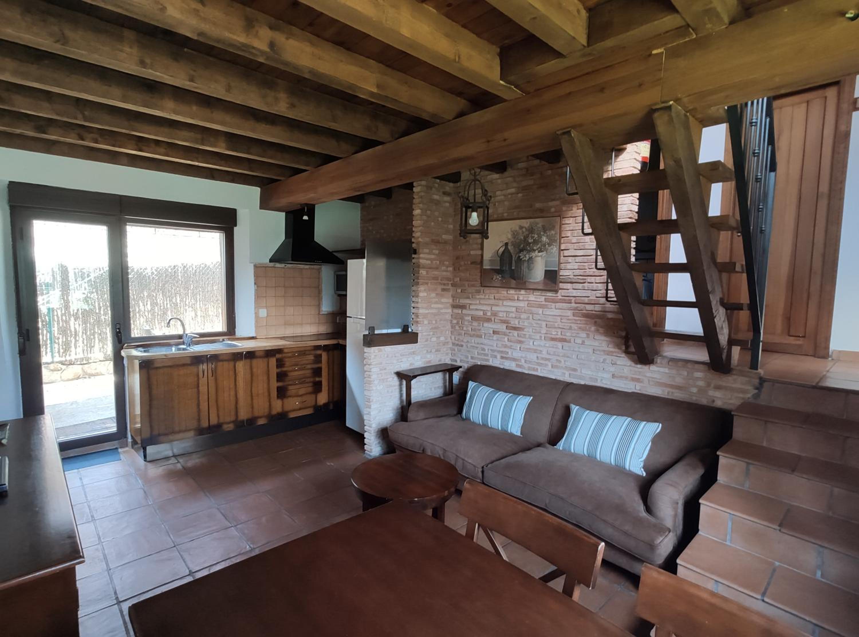 Two-Bedroom Duplex Apartment (4 Adults) photo 3