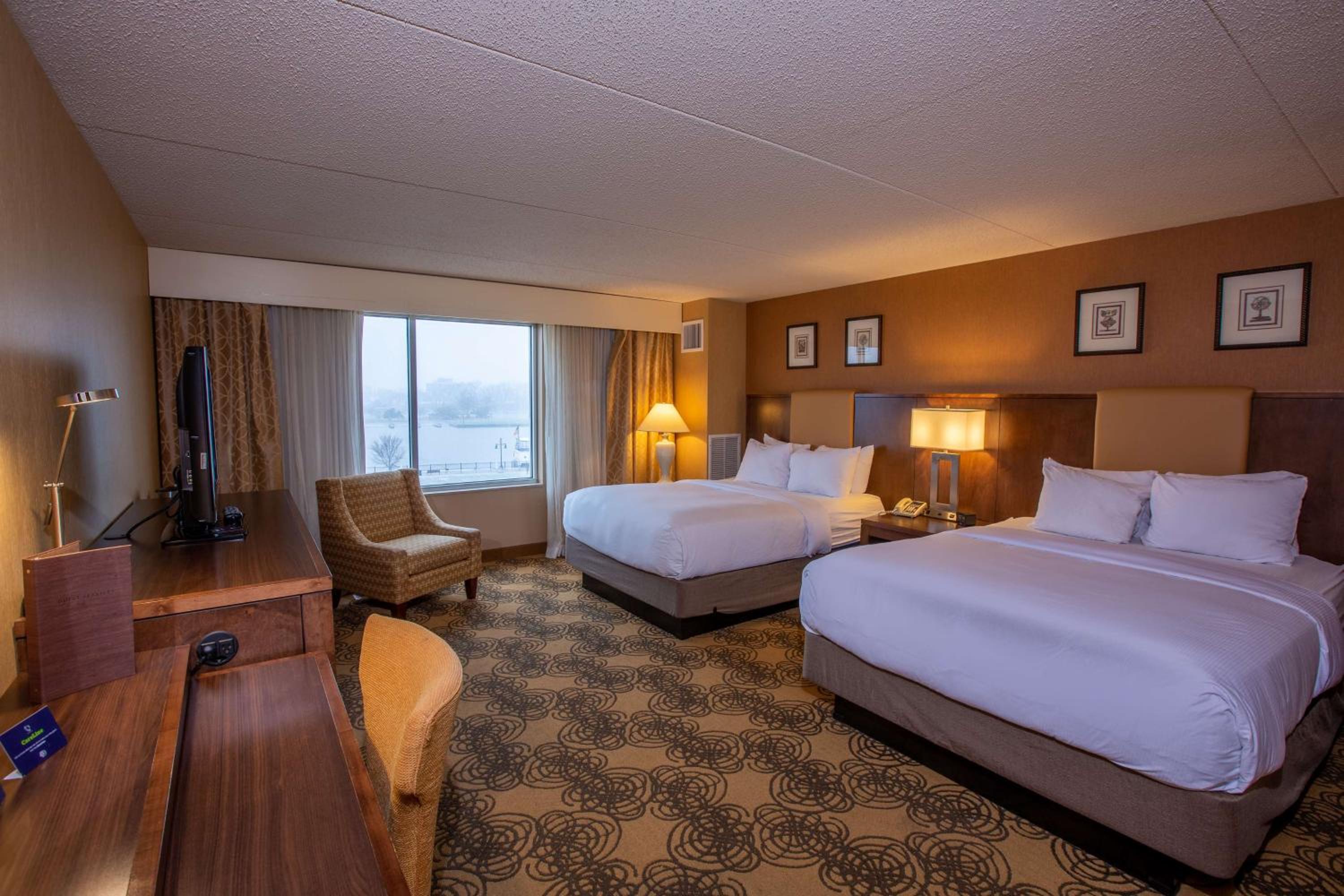Queen Room with Two Queen Beds and City View - Photo 1