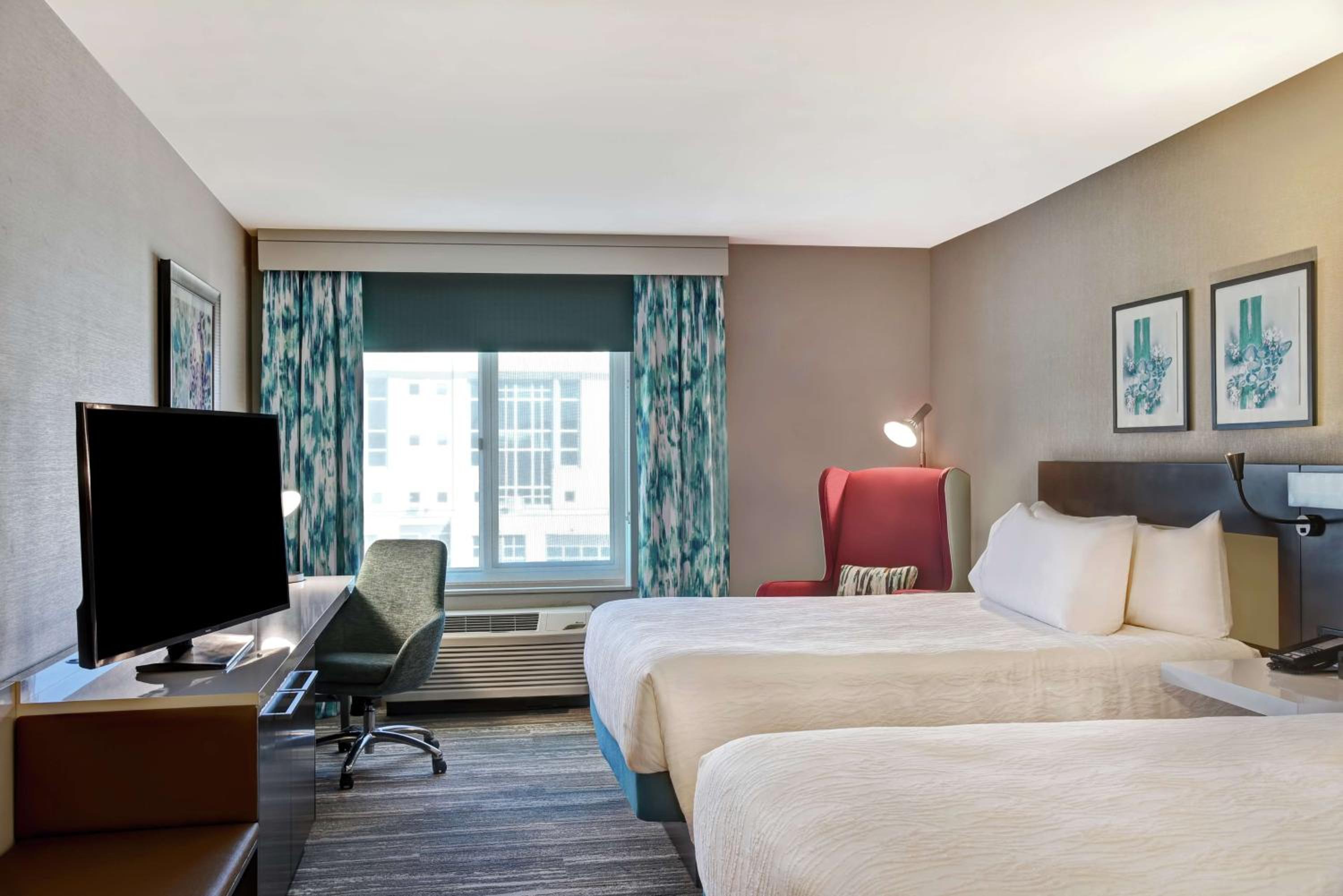 Queen Room with Two Queen Beds - Photo 1