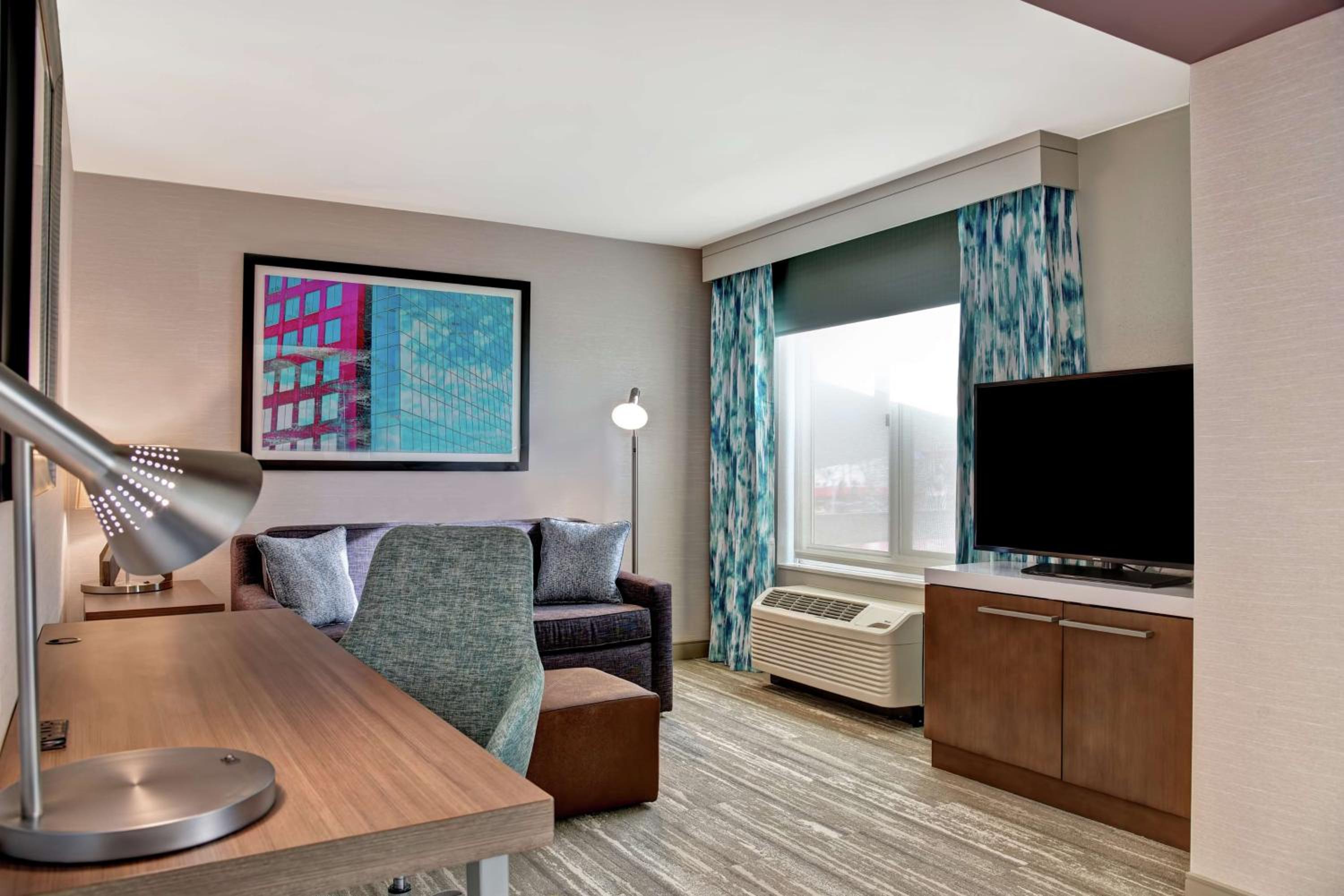 Junior King Suite with Sofa Bed - Photo 1