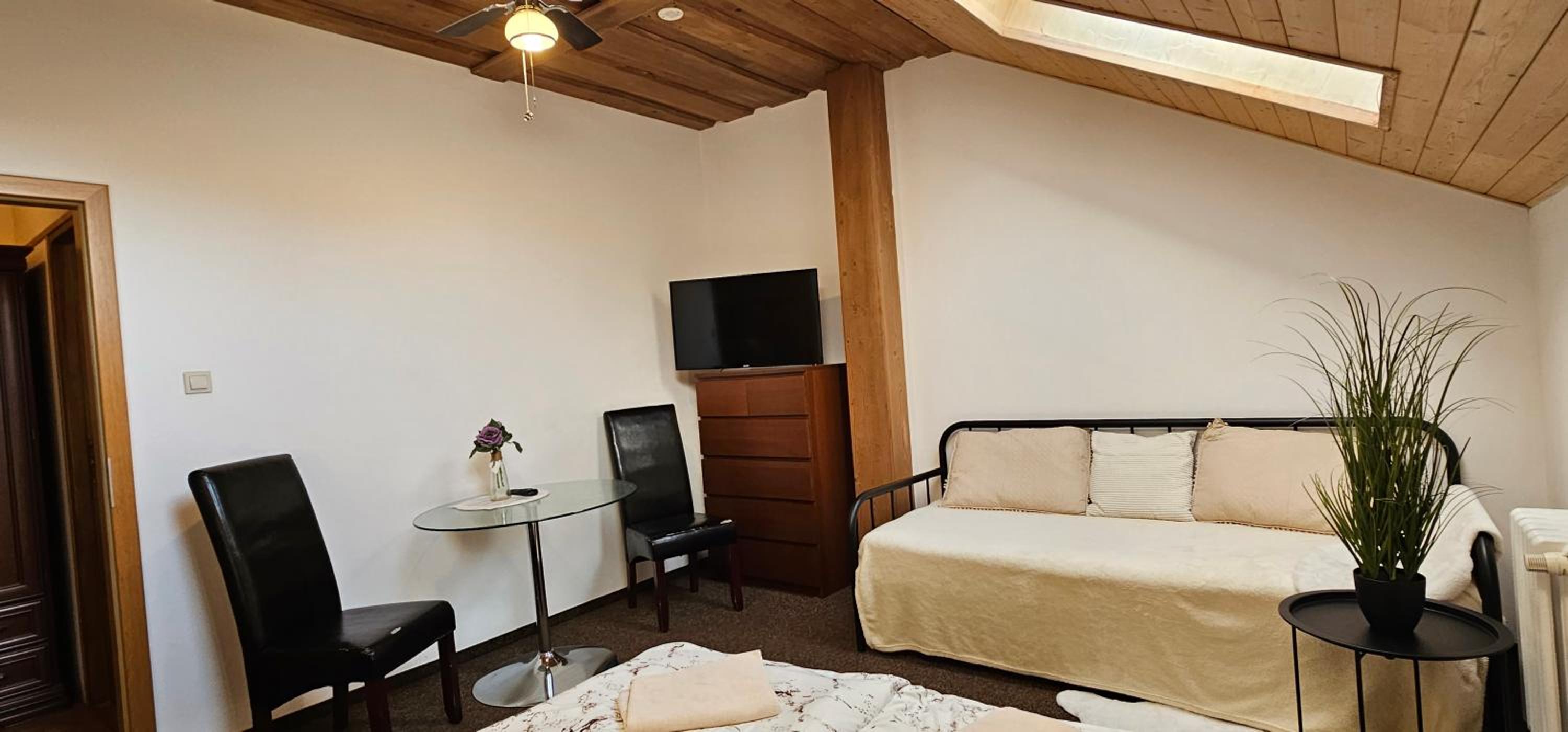 Two-Bedroom Apartment photo 2