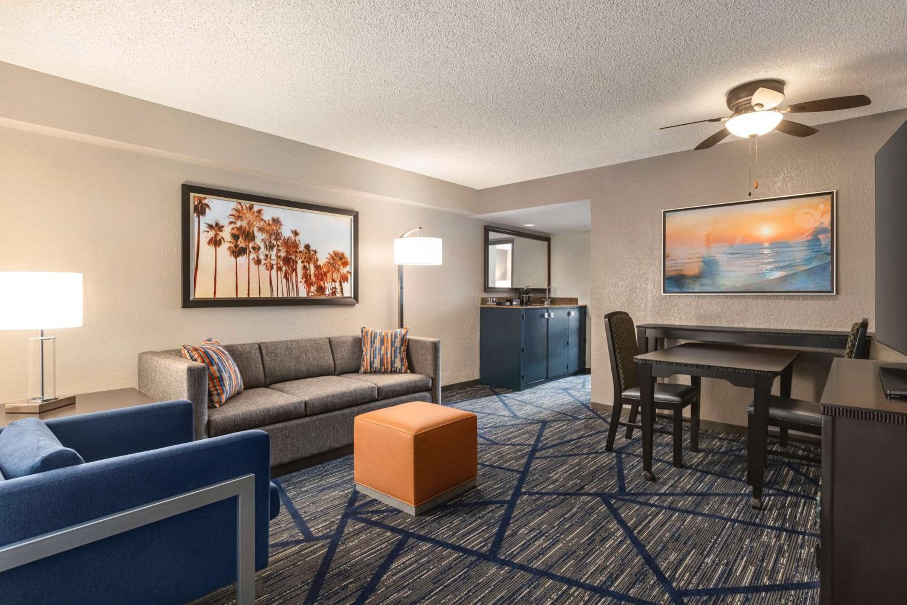 King Suite - Photo 4