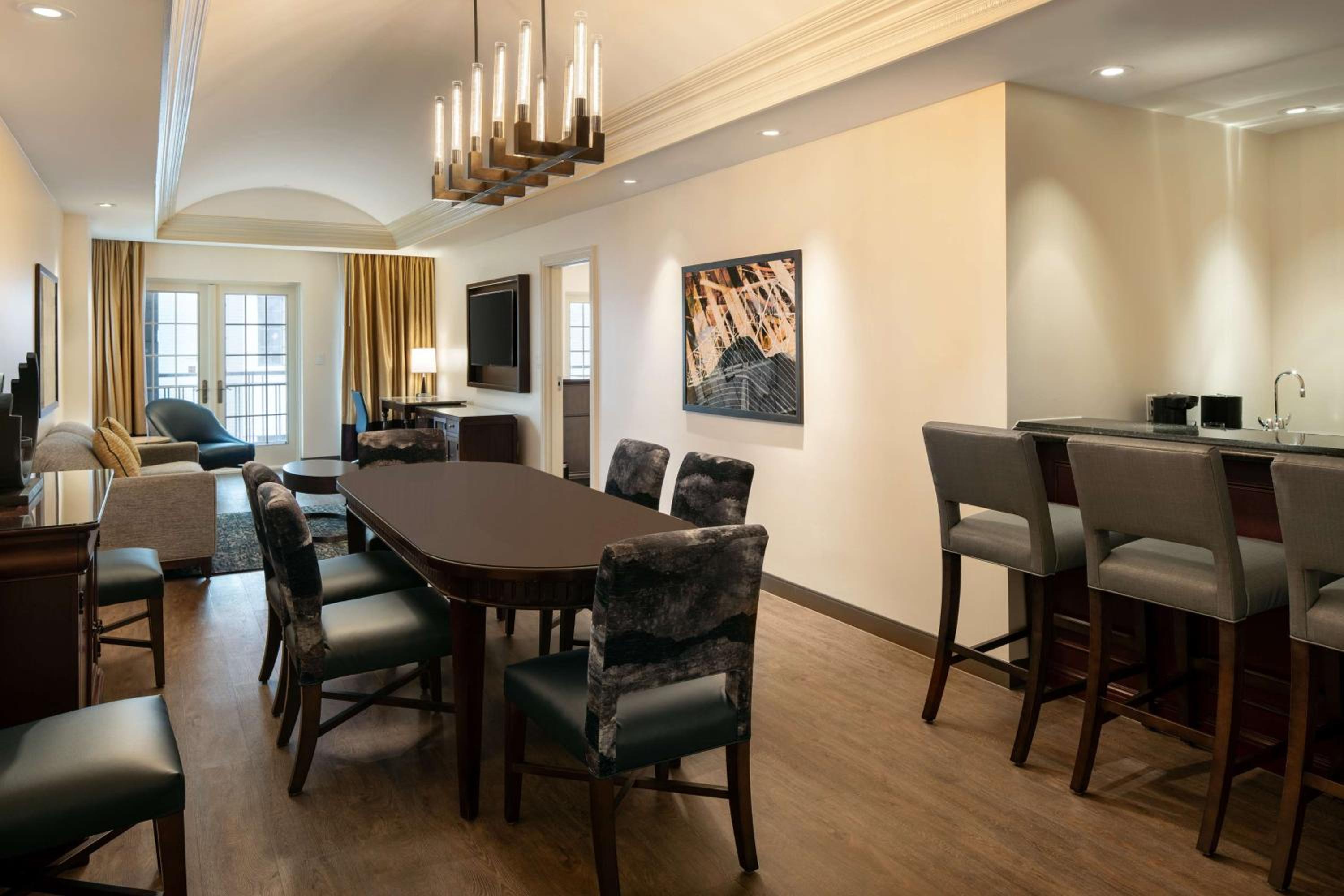 Presidential Suite photo 2