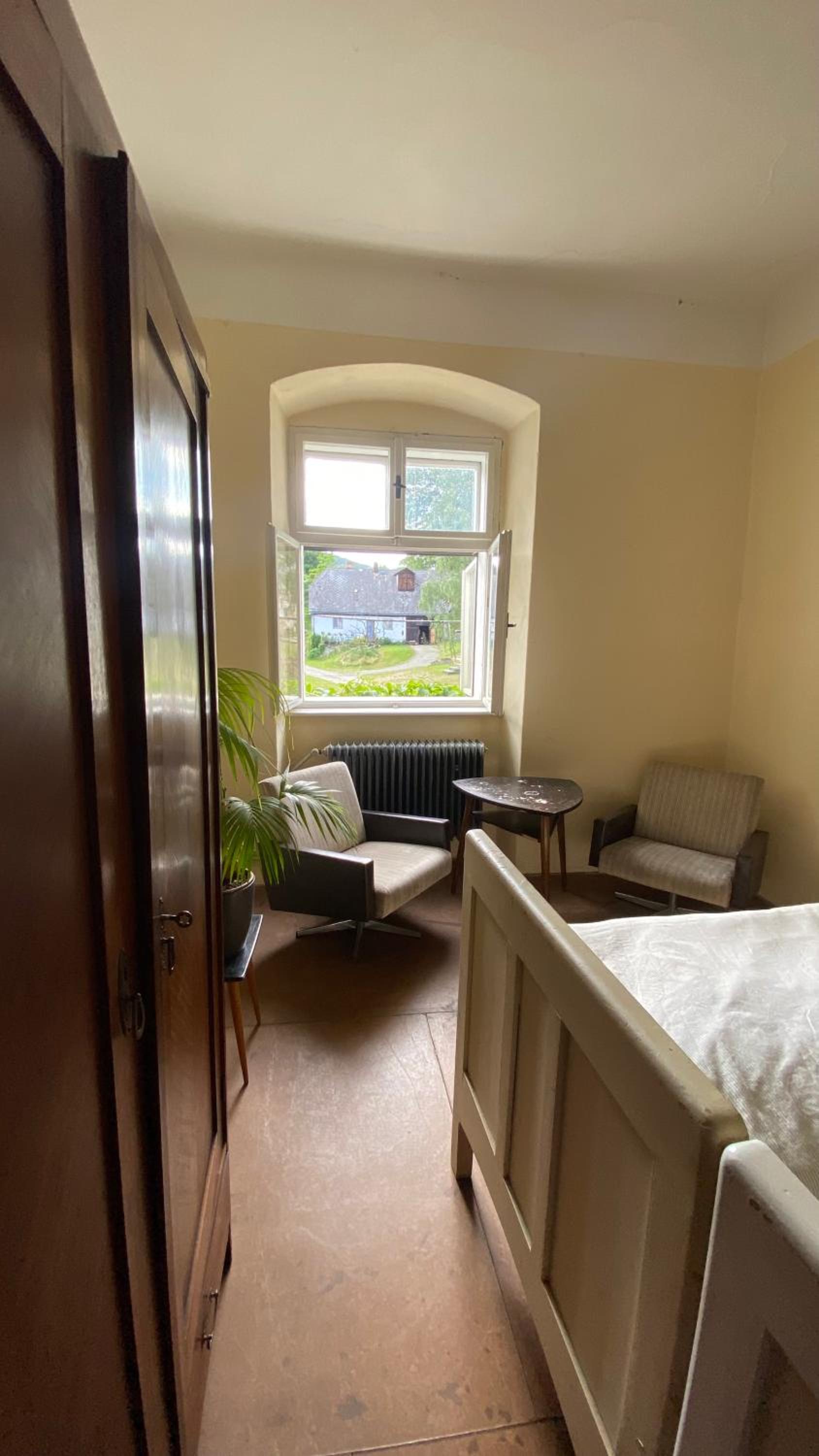 Double Room with Shared Bathroom photo 1