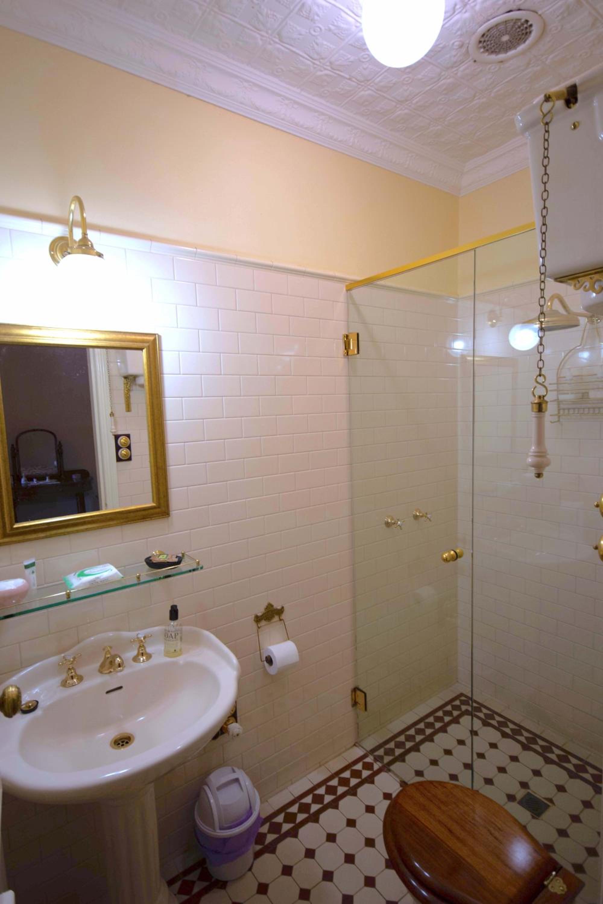 Family Room With Shower photo 2