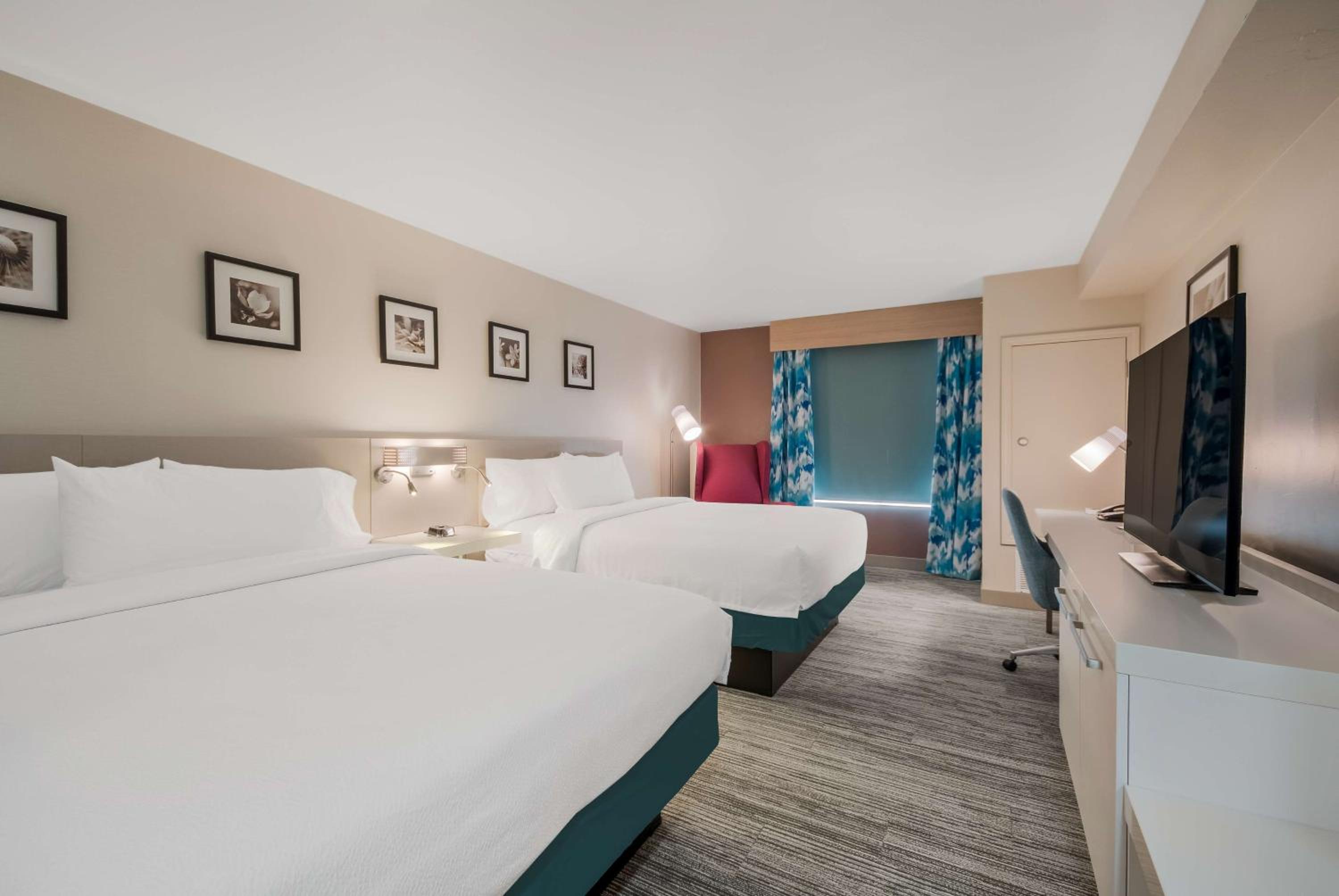 Standard Queen Room with Two Queen Beds - Photo 1