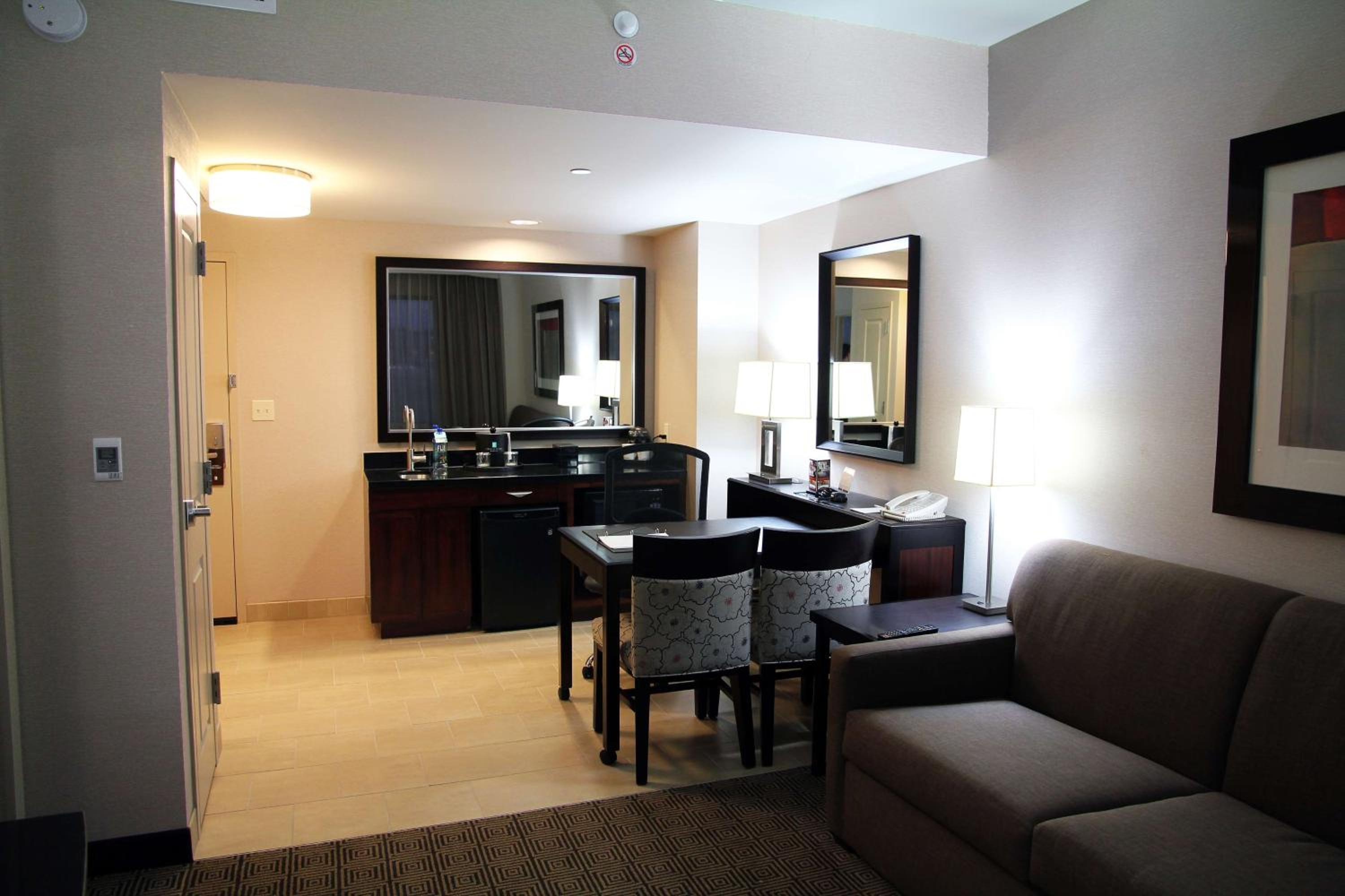 King Suite - Photo 4