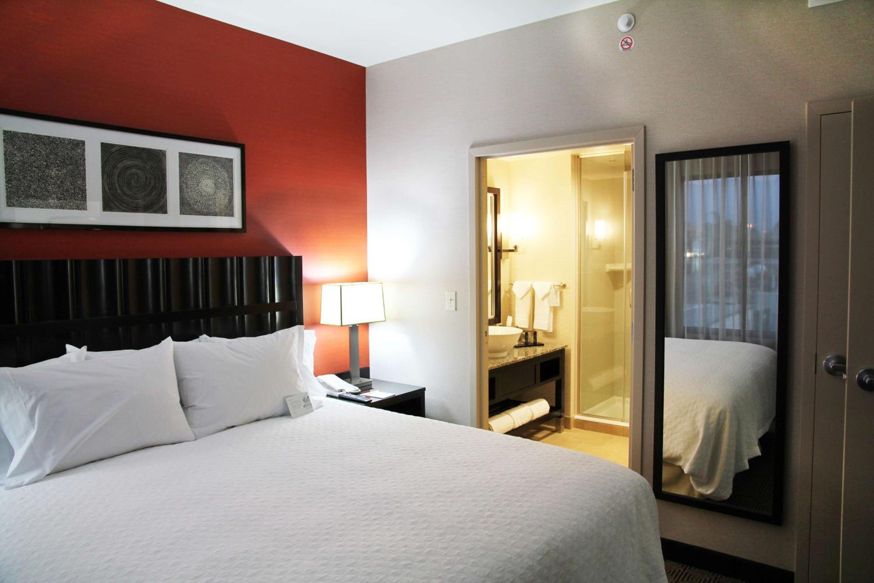 King Suite - Photo 5