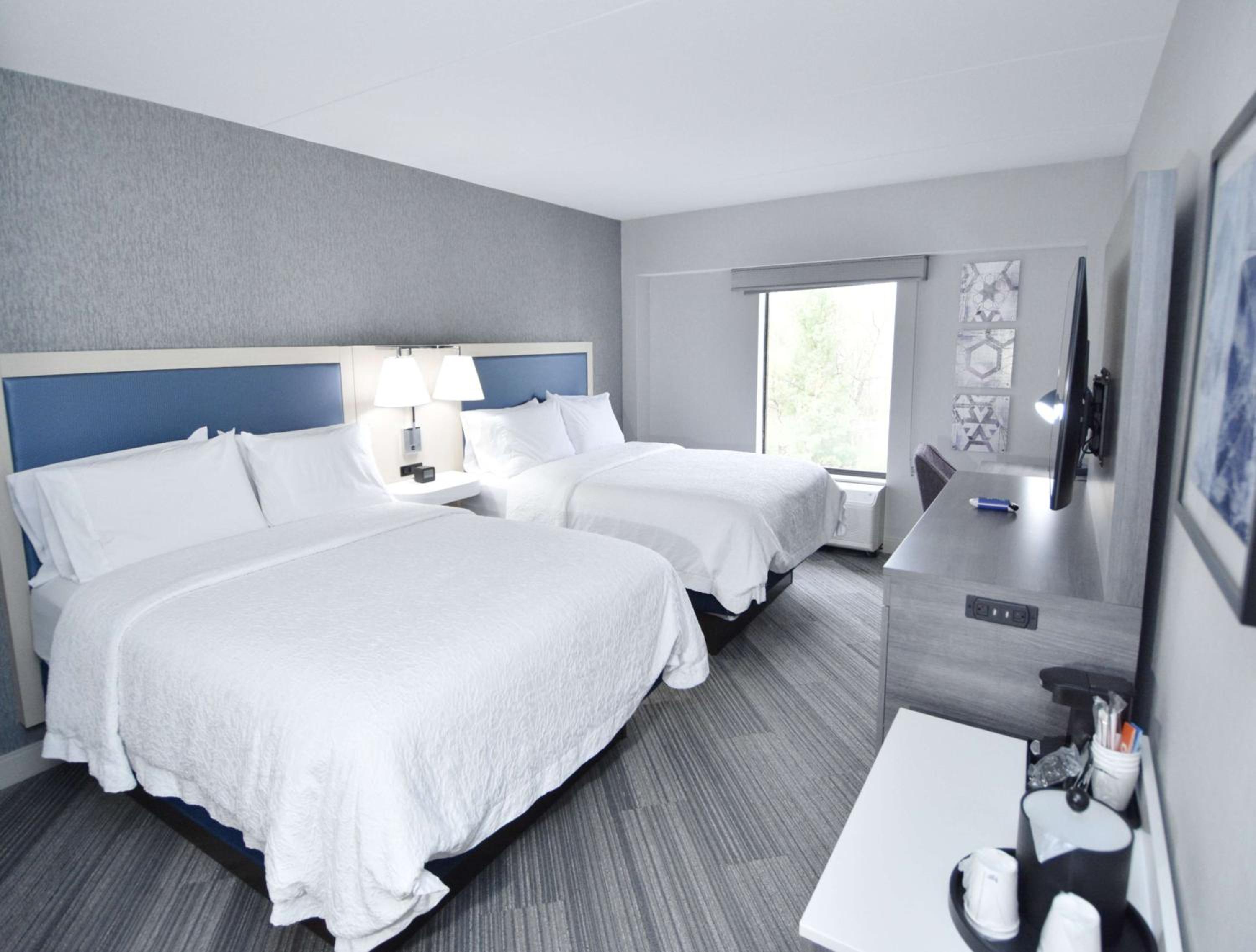 Room with Two Queen Beds - Non-Smoking photo 1