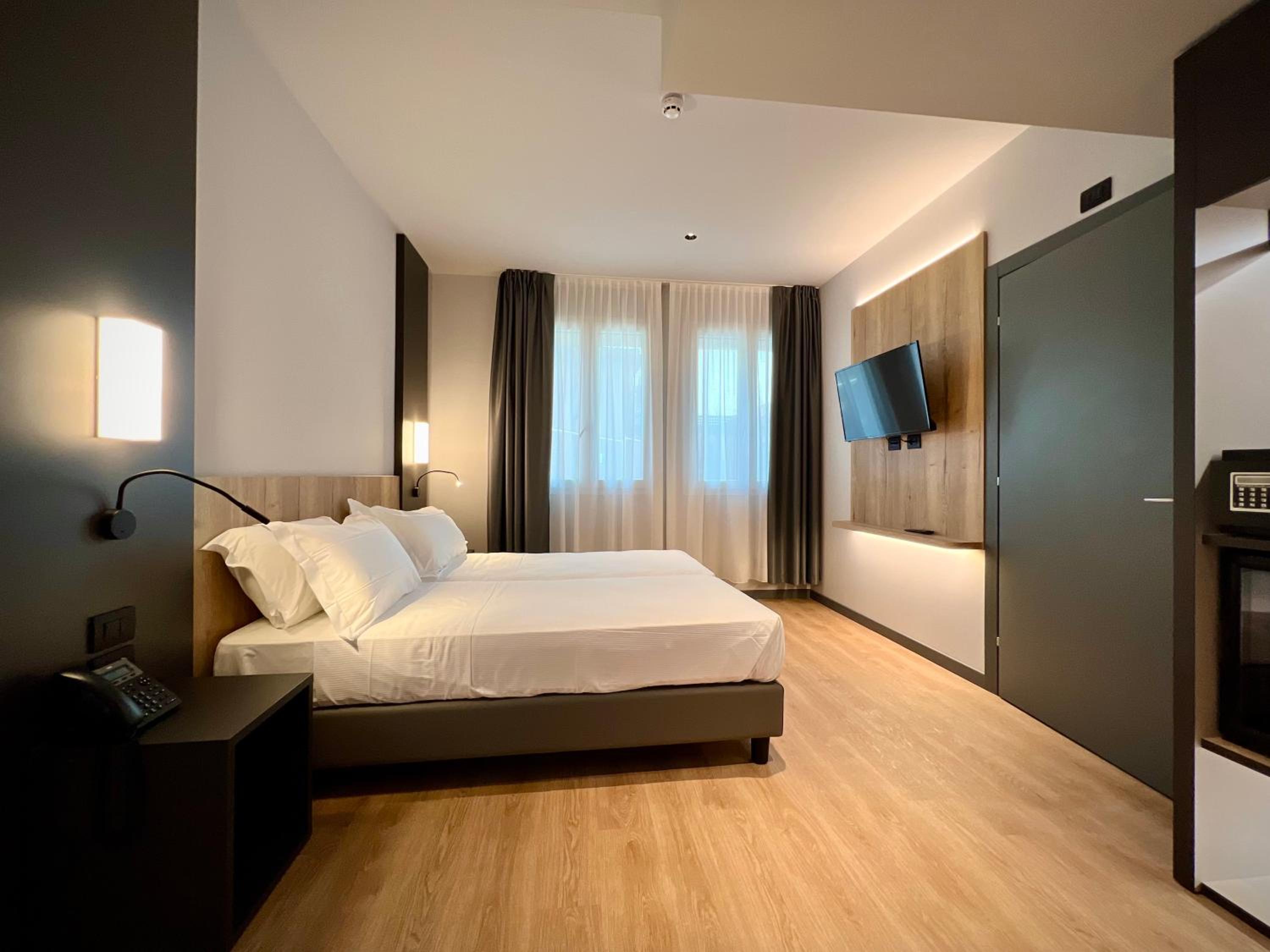 Double Room - Disability Access