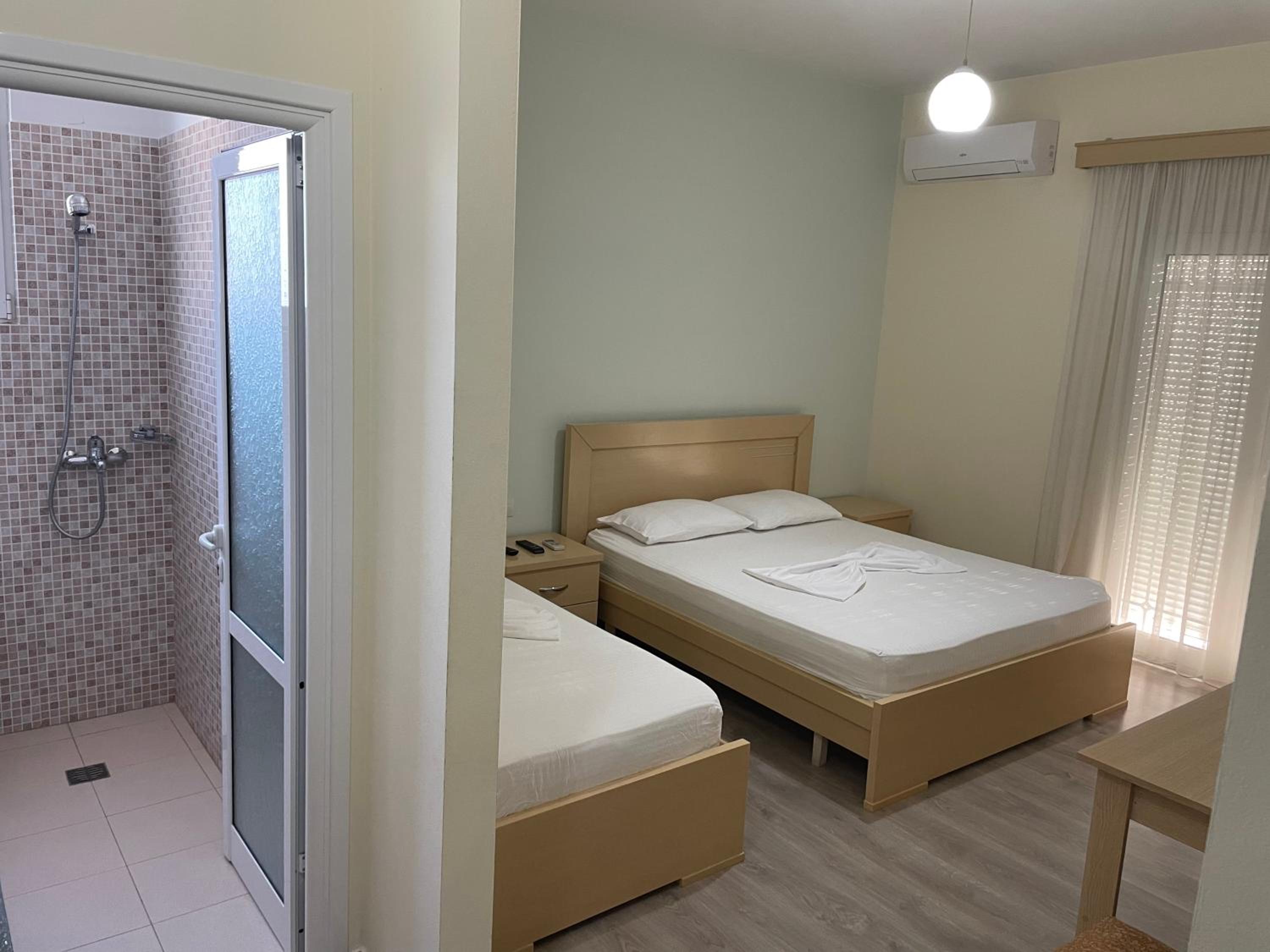 Quadruple Room with Balcony photo 2