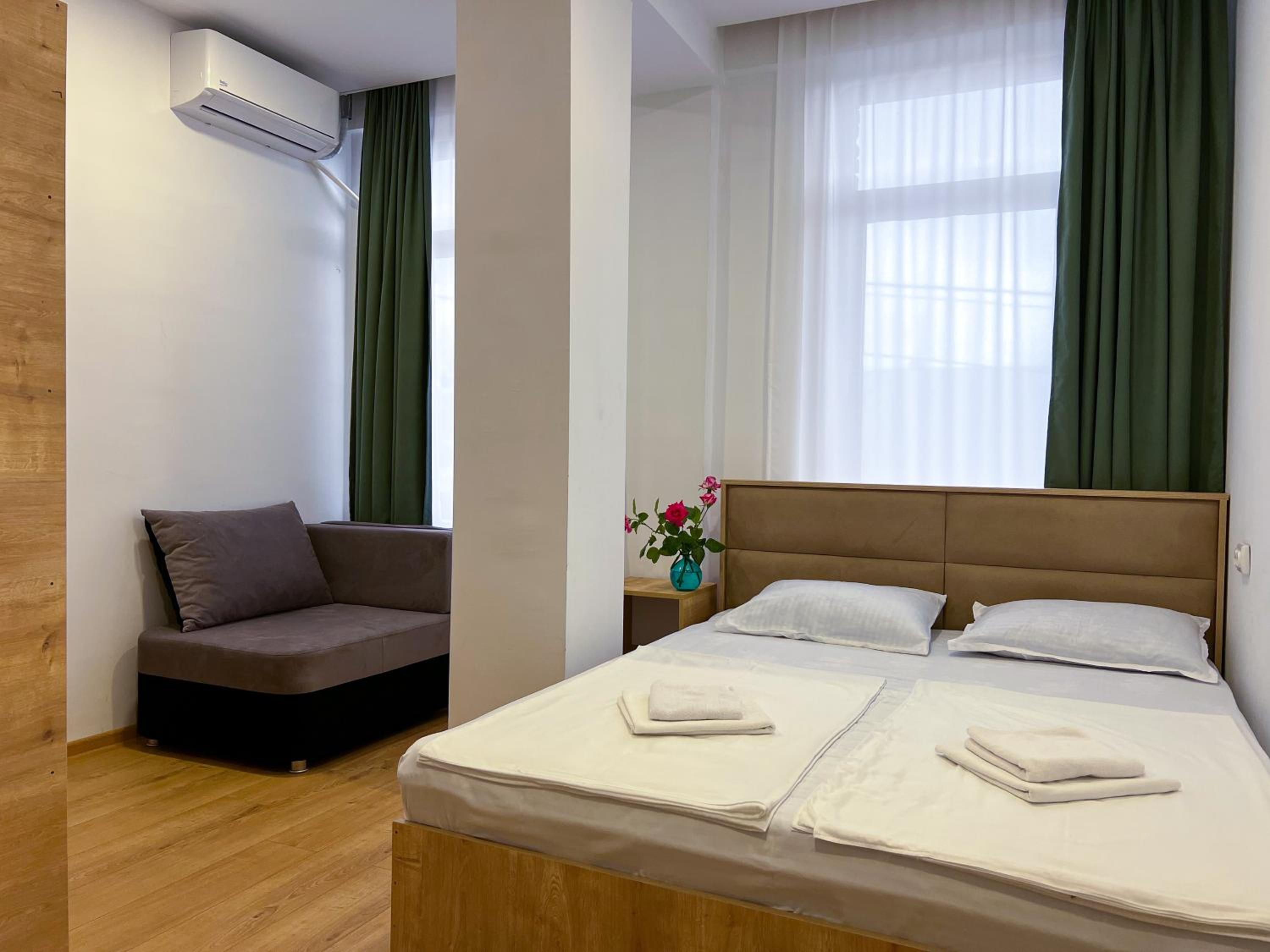 Small Double Room photo 2