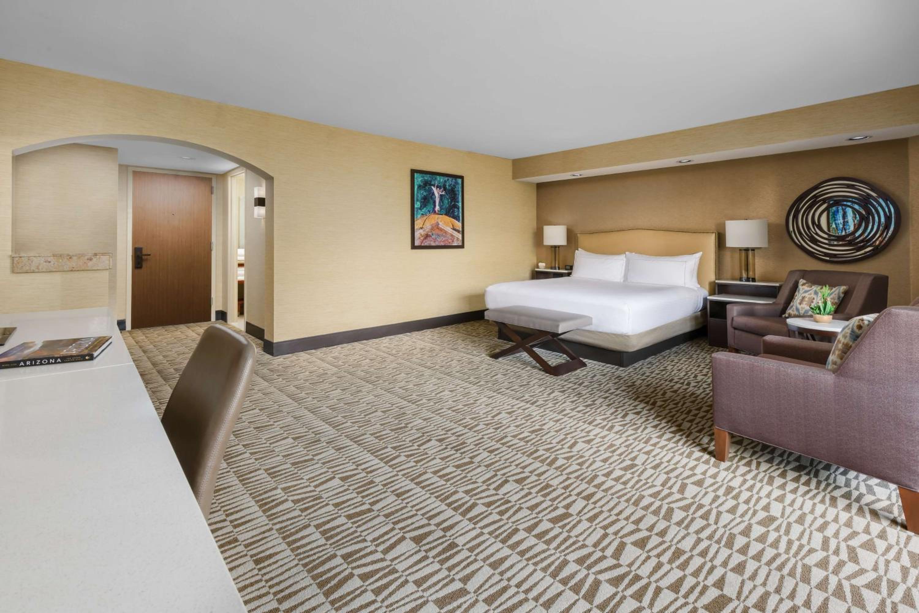 Junior King Suite - Photo 4