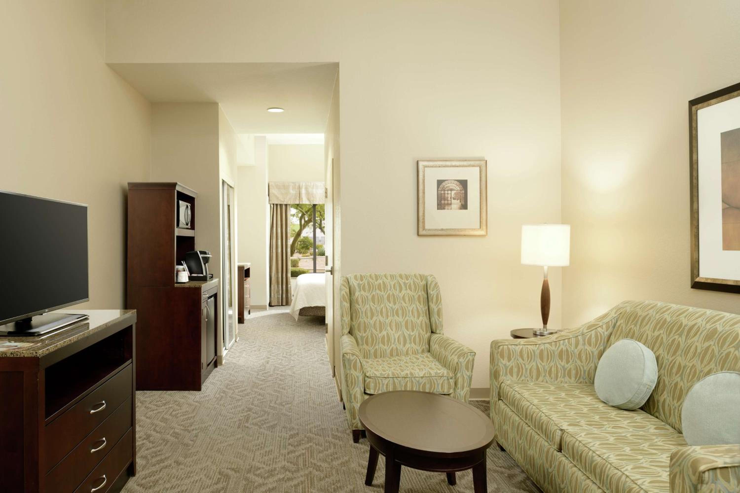 Junior King Suite - Photo 6