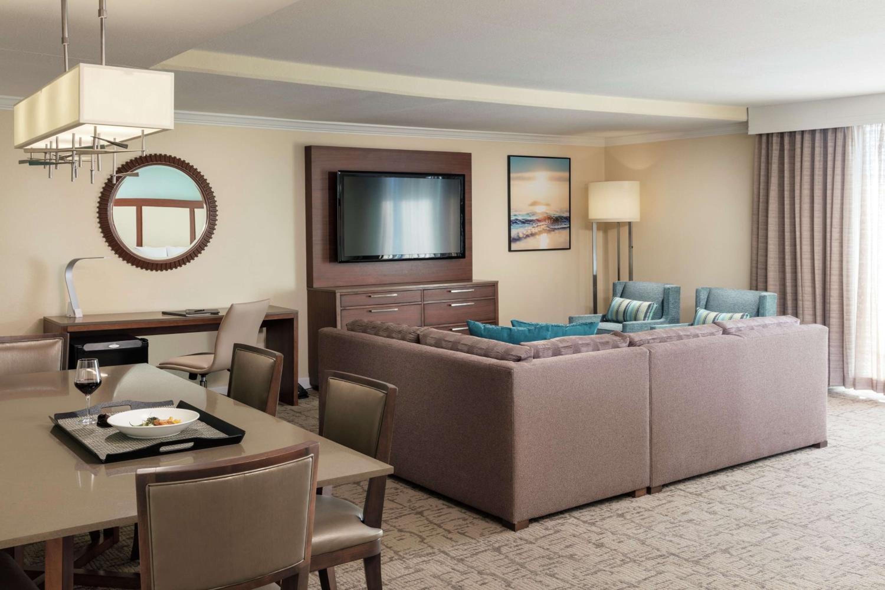 Junior Suite with Gulf Front View - Photo 4