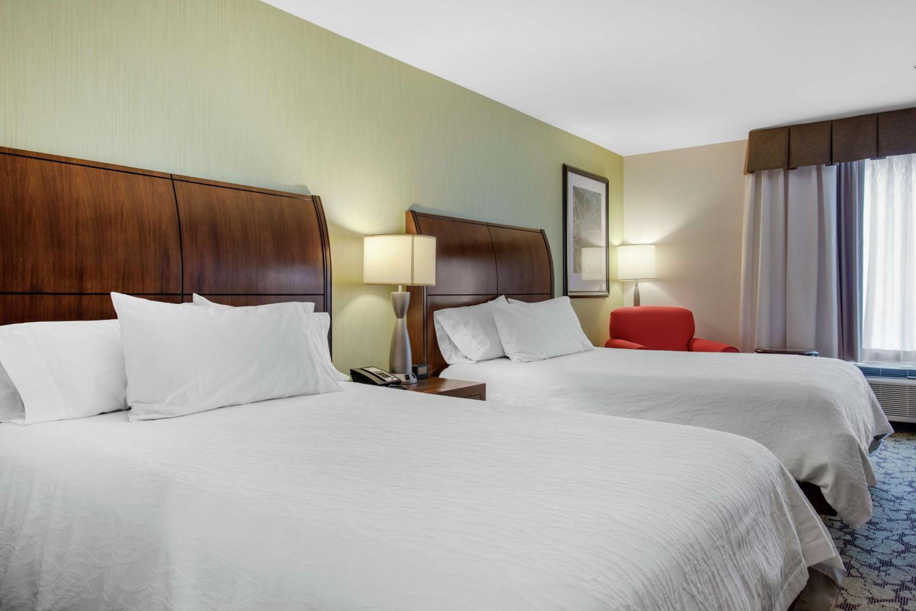 Queen Room with Two Queen Beds - Photo 1