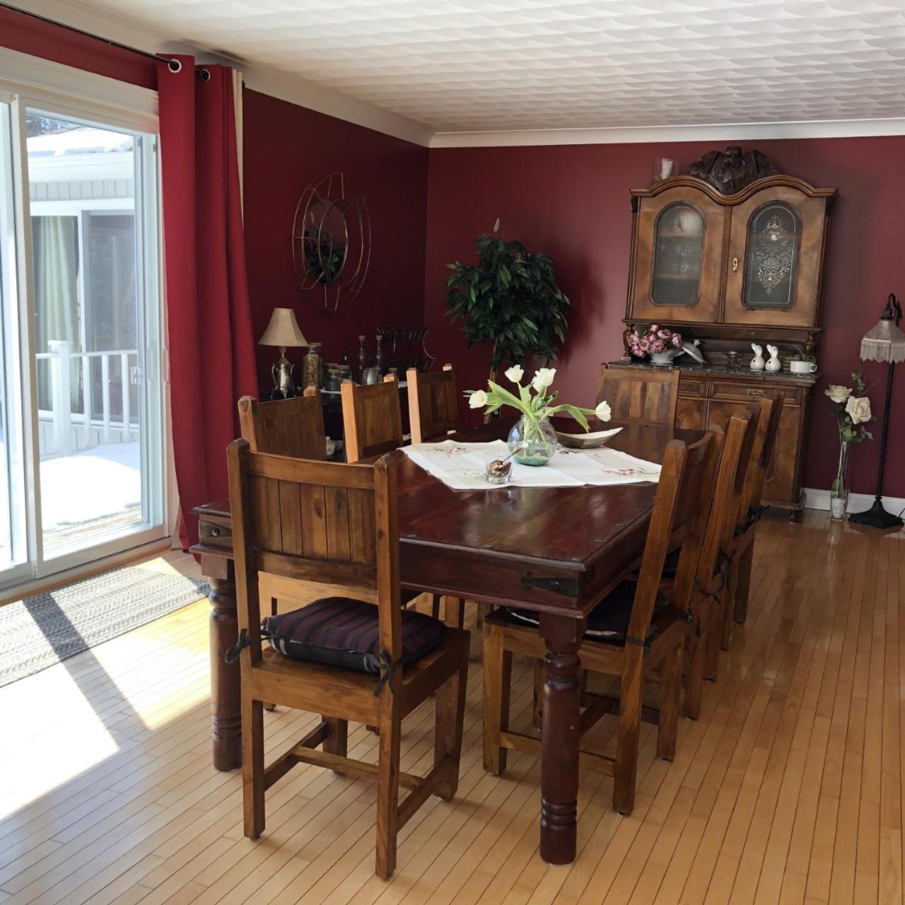 Queen Room photo 3