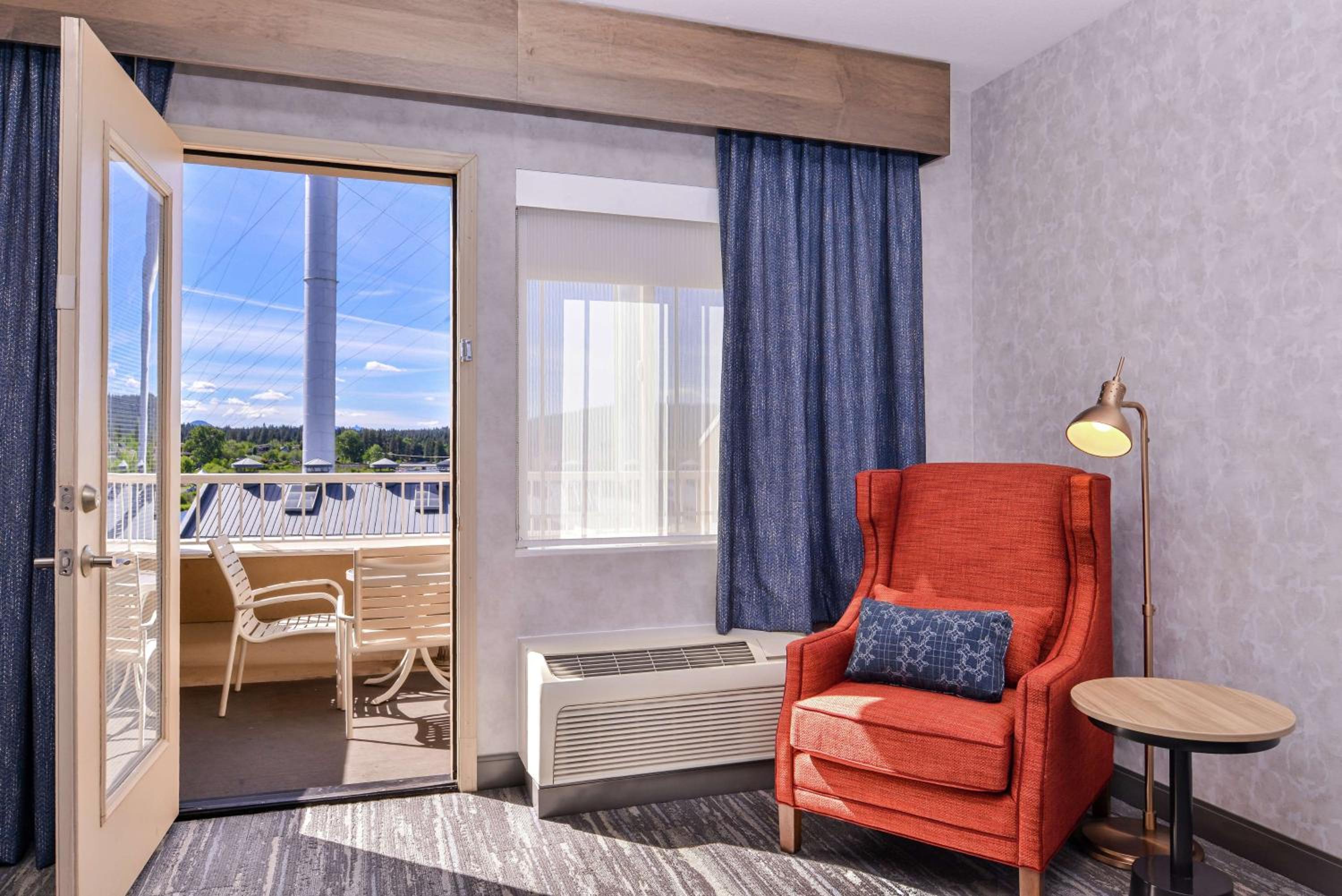 Queen Room with Two Queen Beds and Balcony - Photo 1