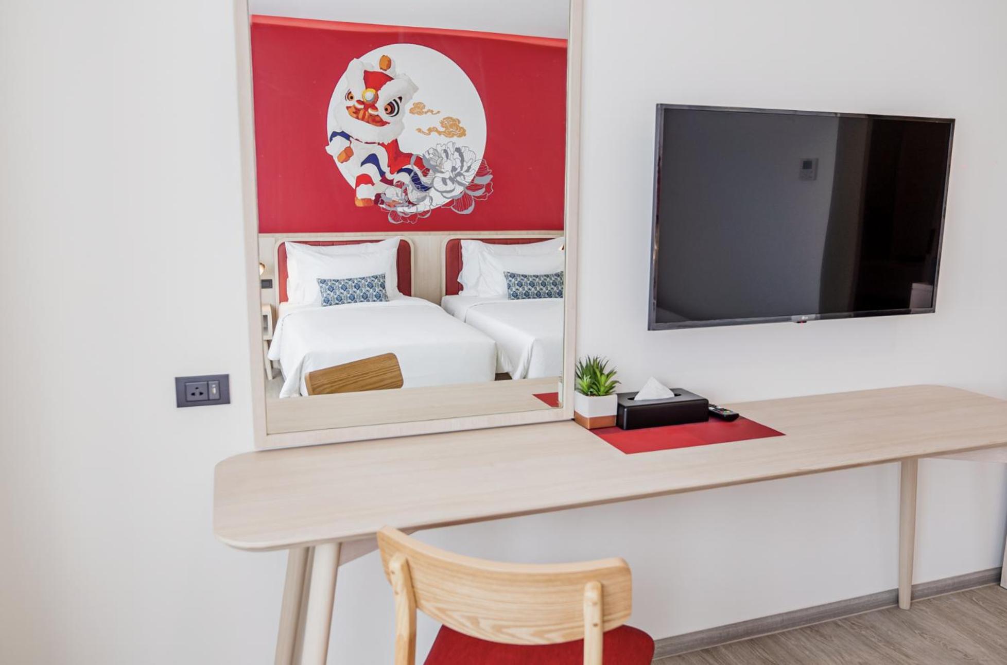 Deluxe Twin Room - Photo 8