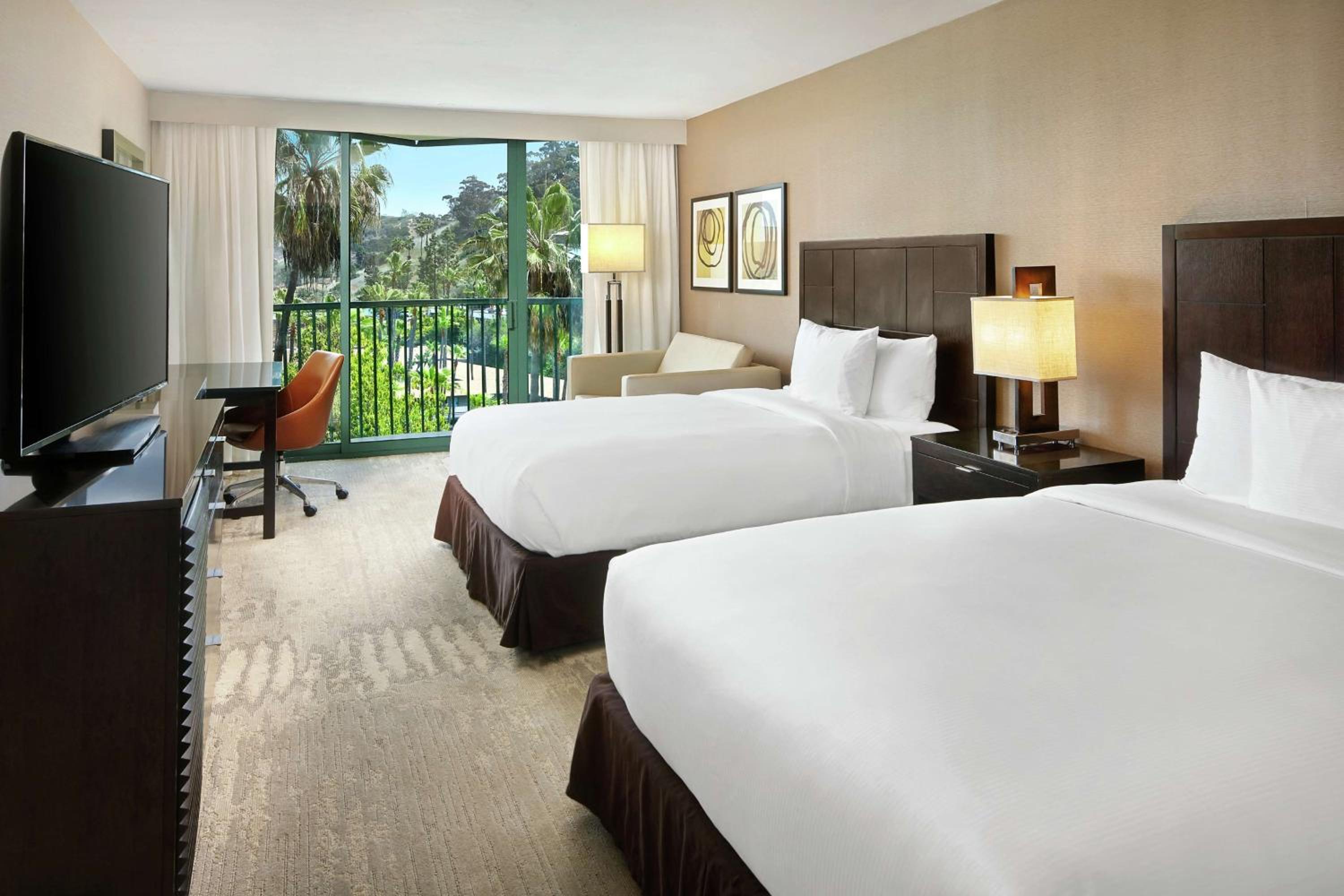 Queen Room with Two Queen Beds with Balcony and City View