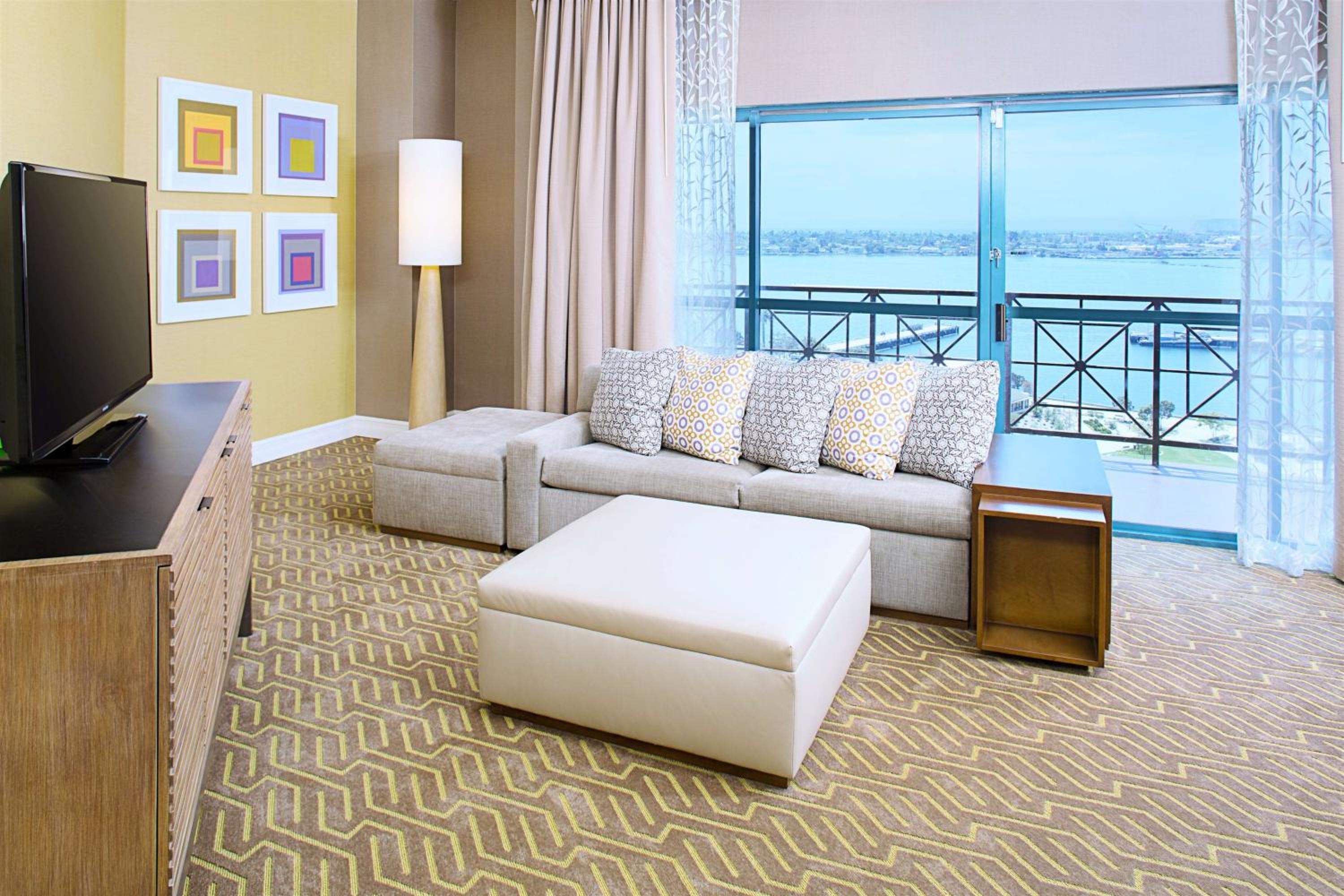 Luxury Suite