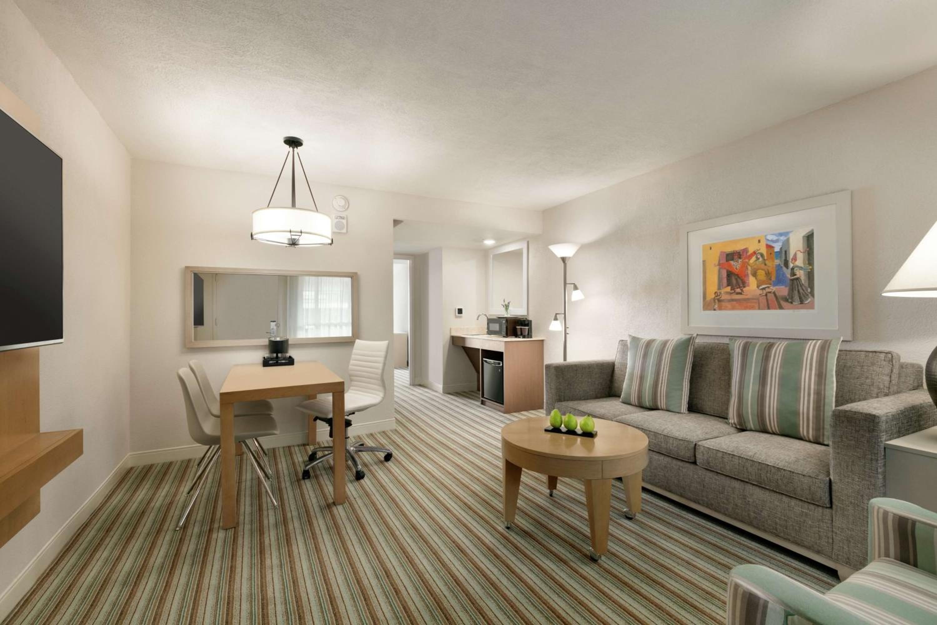 King Suite with Roll-In Shower - Mobility Accessible  - Photo 2