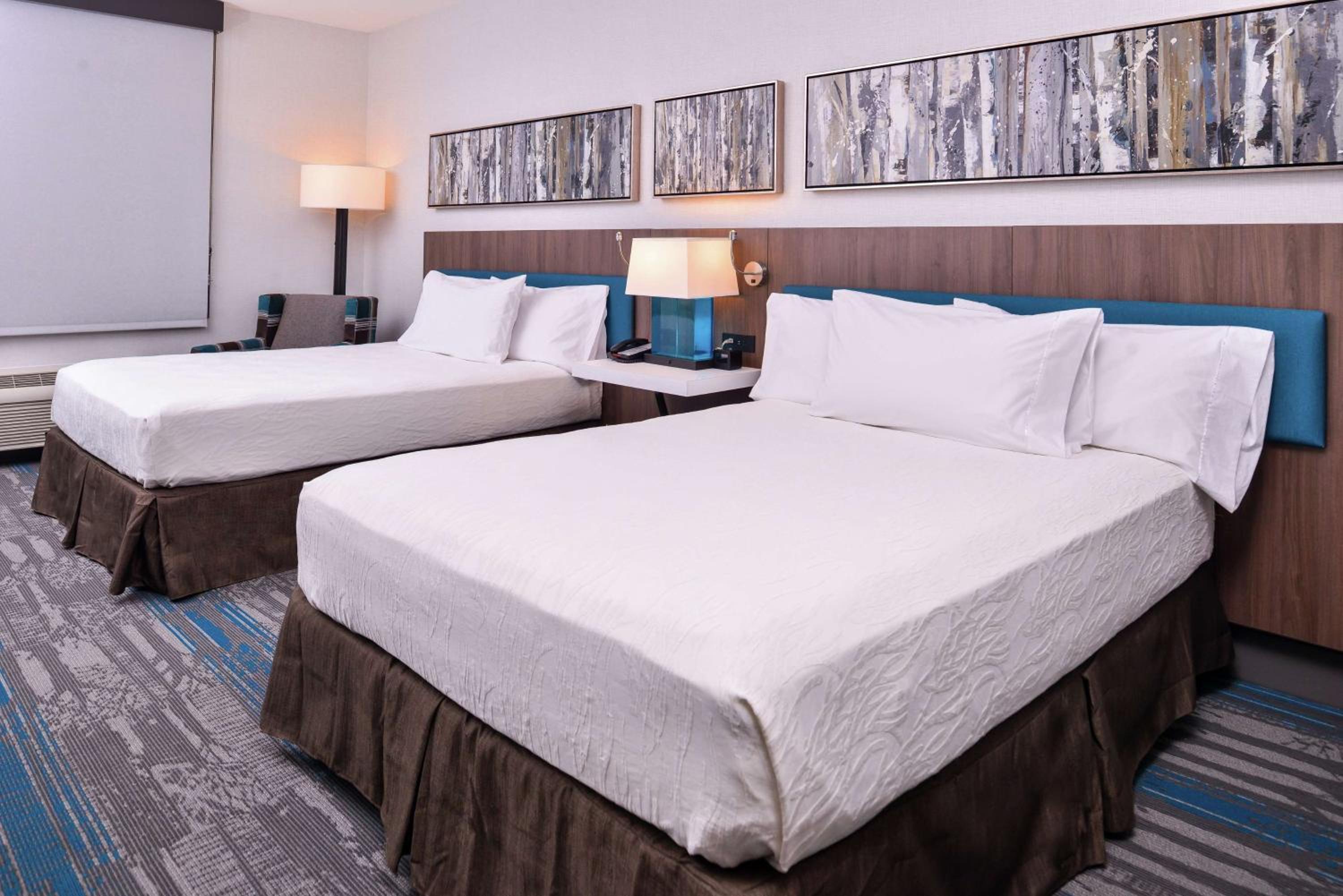 Queen Room with Two Queen Beds - Hearing Access at Hilton Garden Inn Salt Lake City Downtown in Salt Lake City
